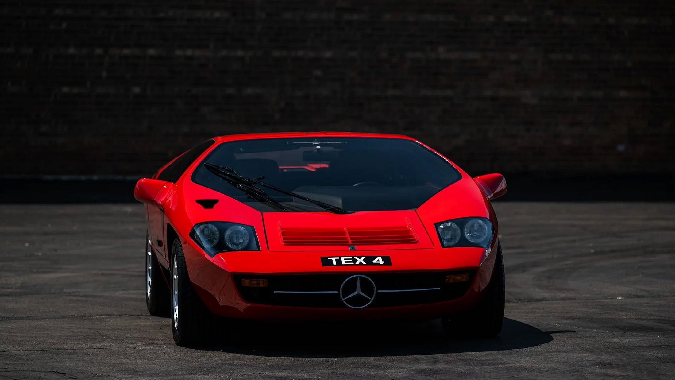1992 Isdera Imperator 108i 12