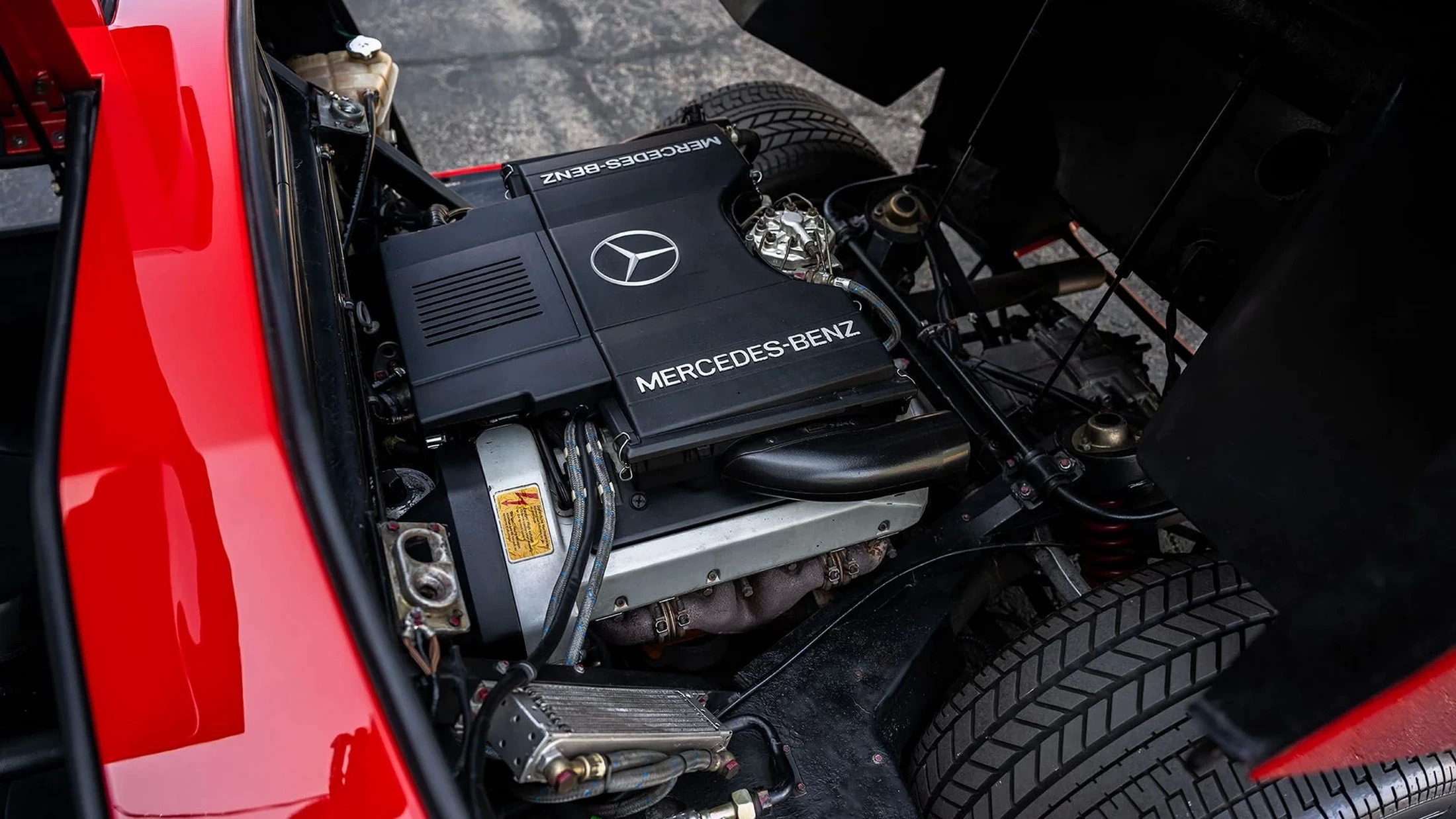 1992 Isdera Imperator 108i 29