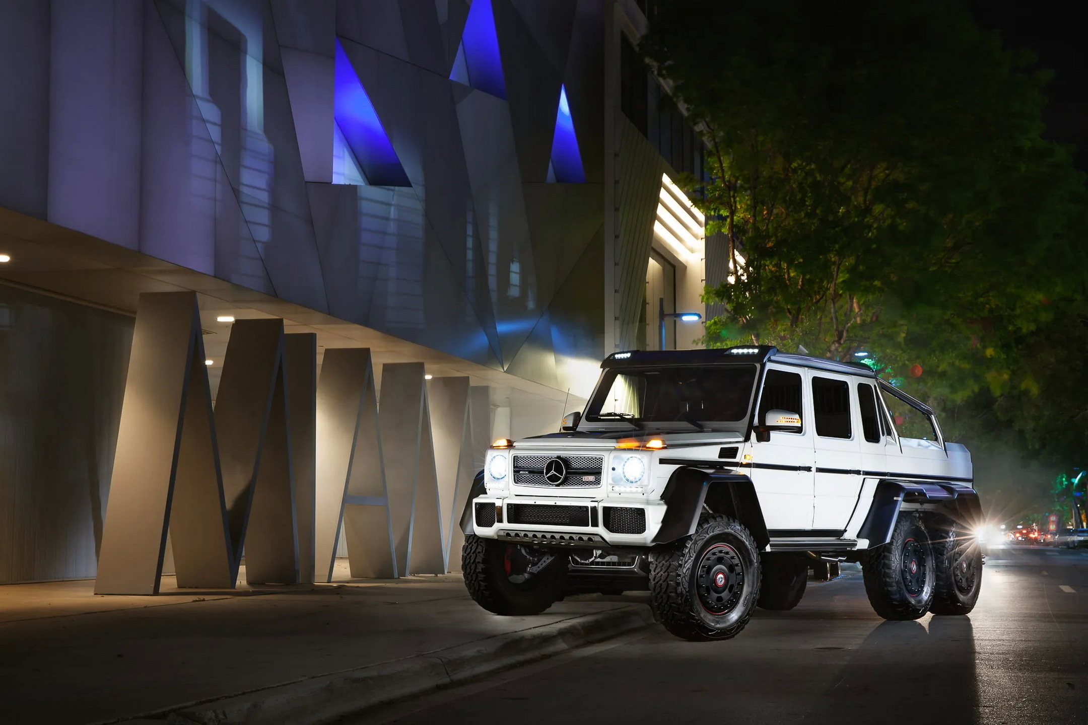 2014 Mercedes-Benz G63 AMG 15