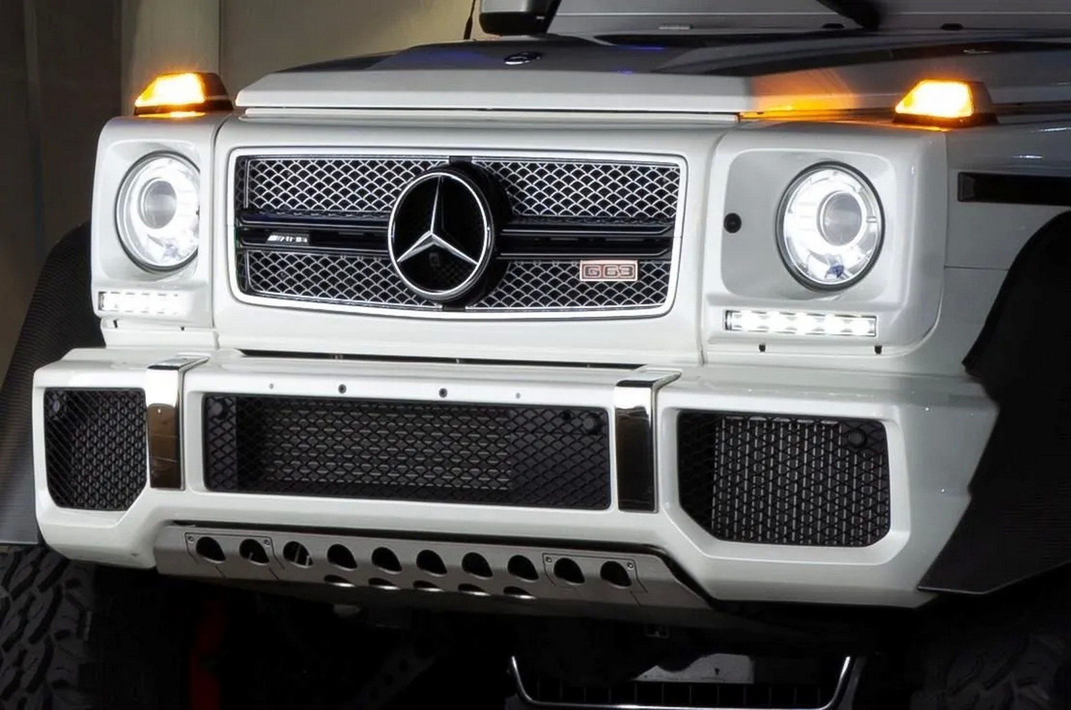 2014 Mercedes-Benz G63 AMG 17