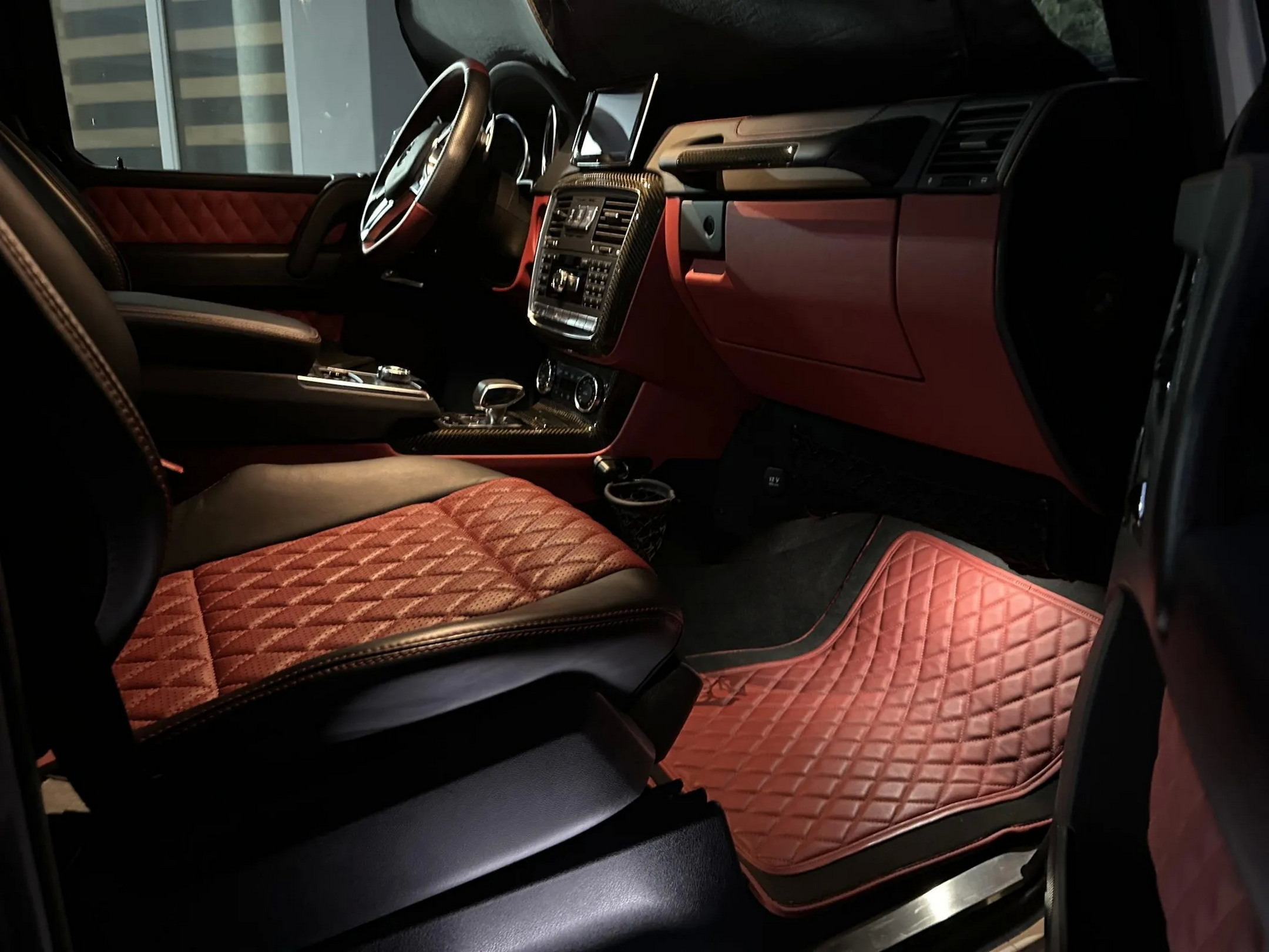 2014 Mercedes-Benz G63 AMG 31
