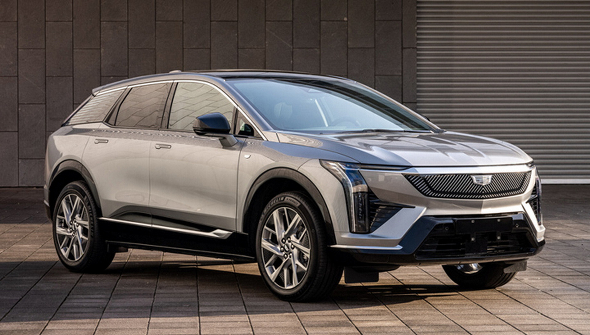 2024 Cadillac Optiq Electric SUV (1)