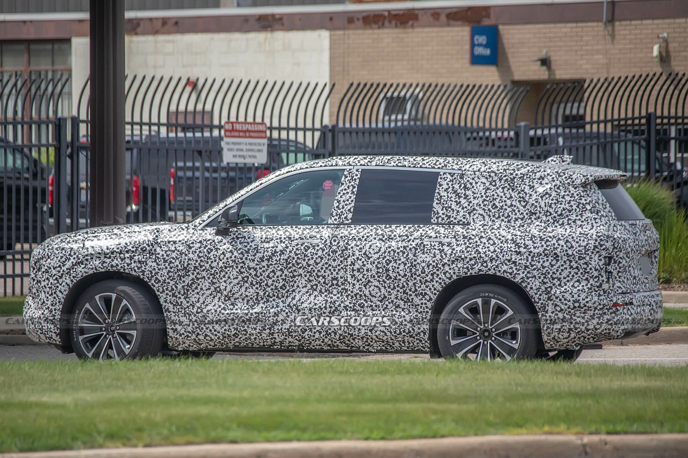 Cadillac Optiq, three-row EV and Escalade IQ scoop 00006