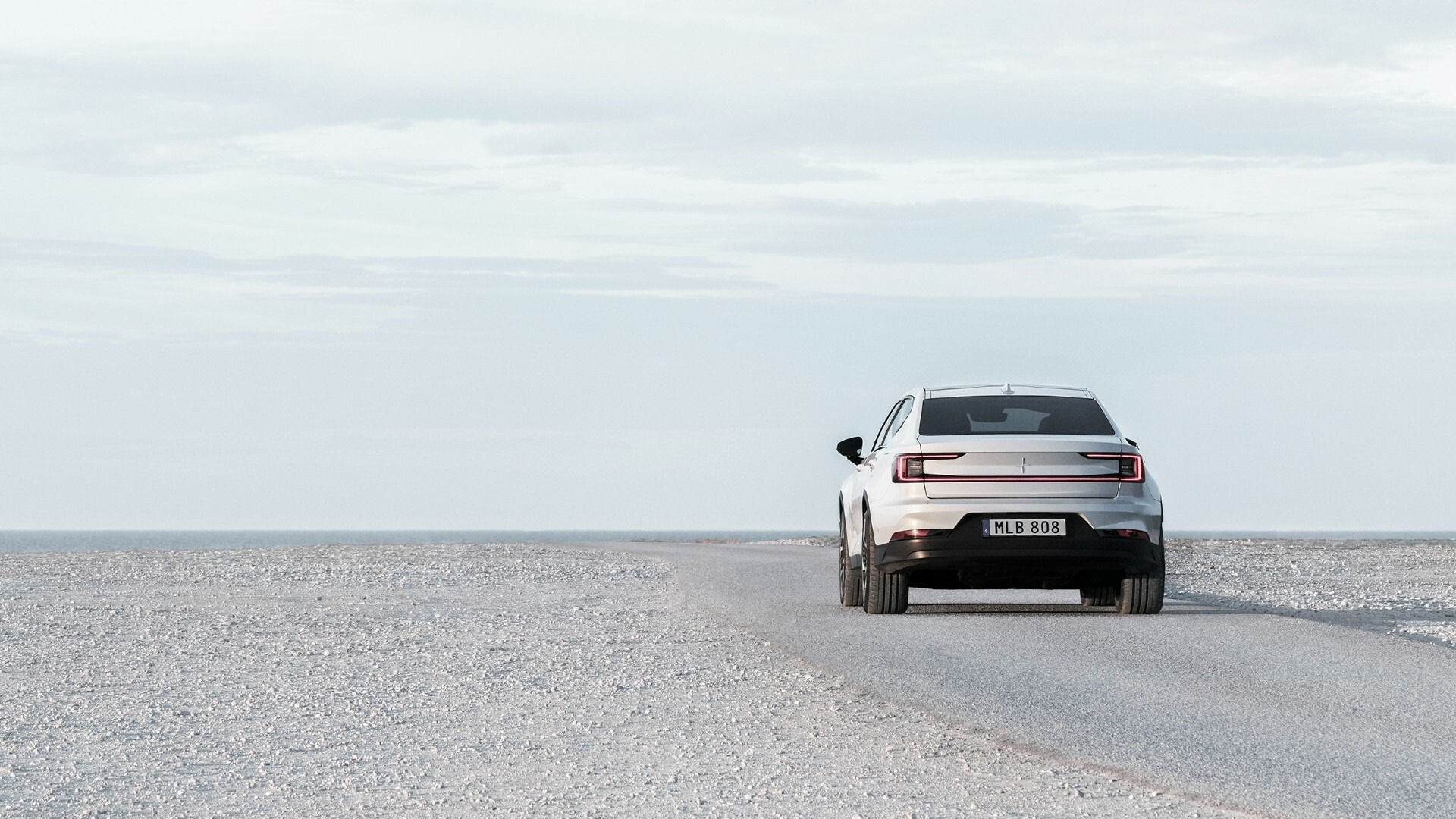 2024 Polestar 2 (11)s