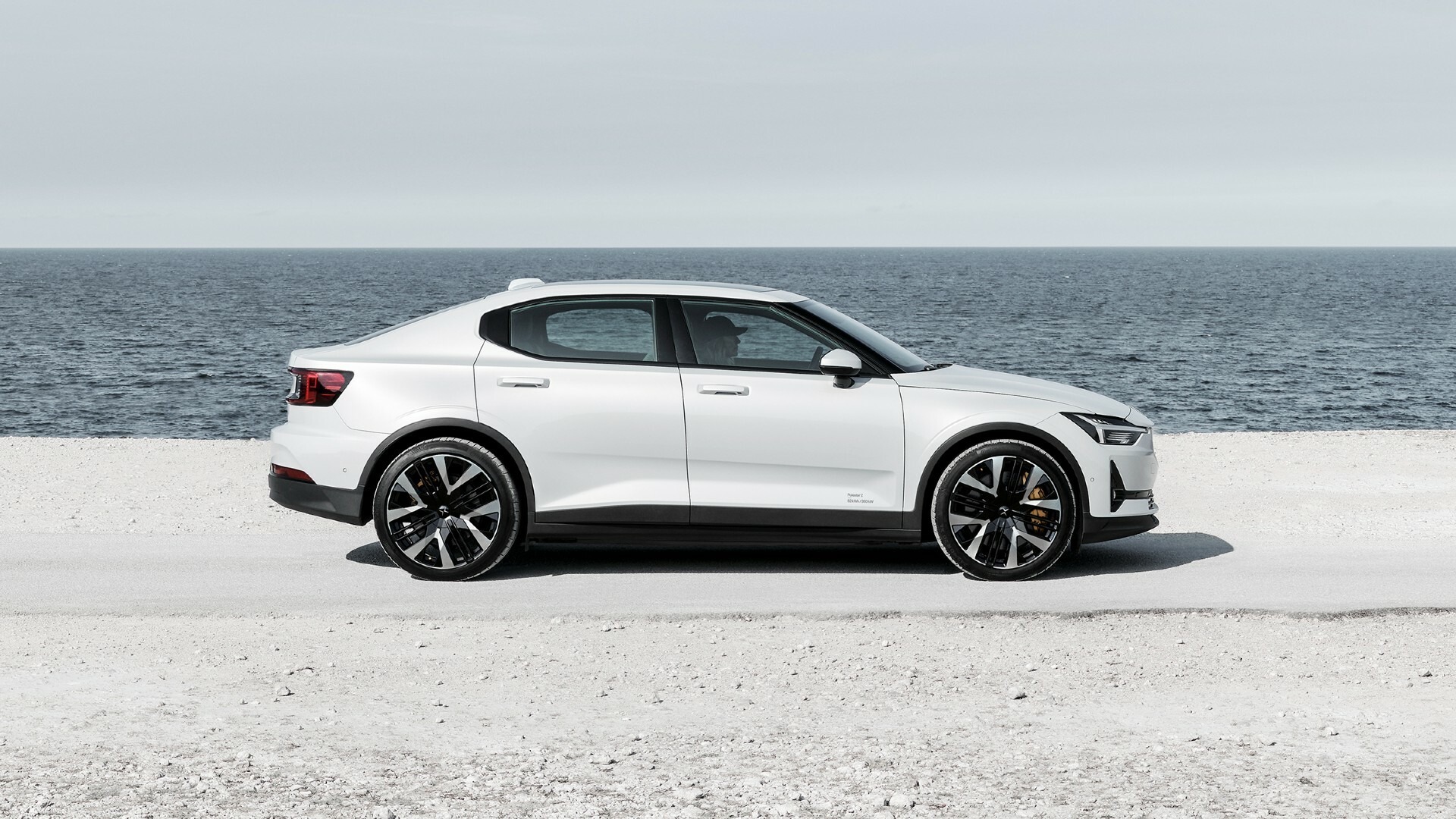 2024 Polestar 2 (9)s