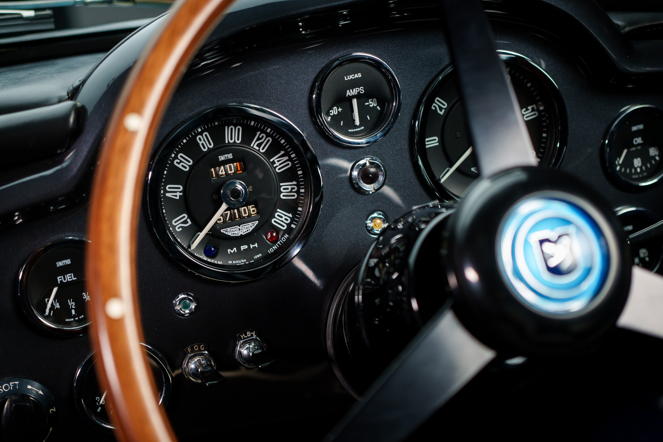 Aston Martin DB6 at 60 00016