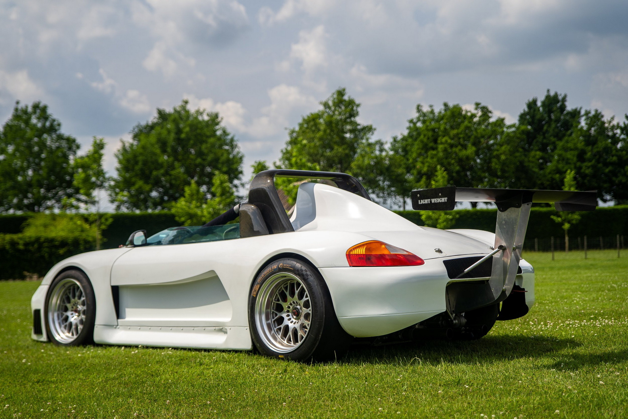 1997 Porsche Boxster ultra-light racing car (7)