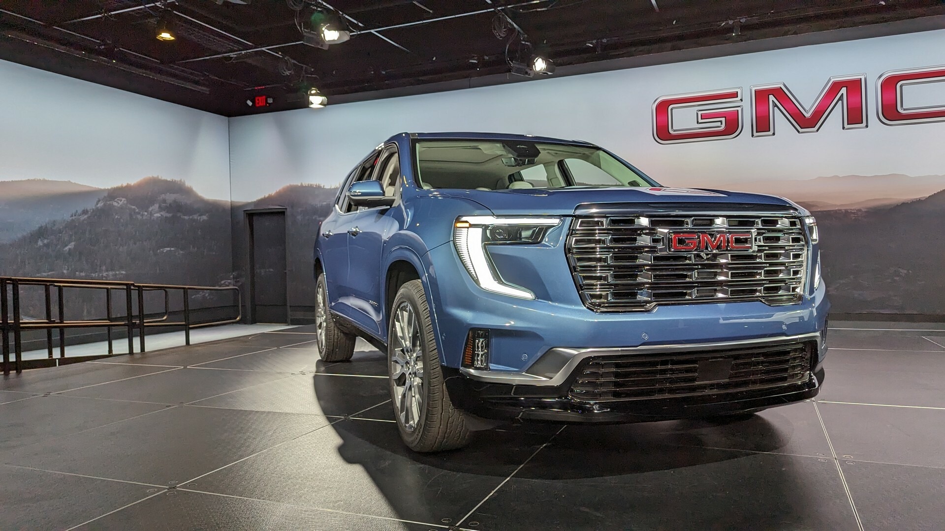 2024 GMC Acadia Denali MG CarScoops 911 40
