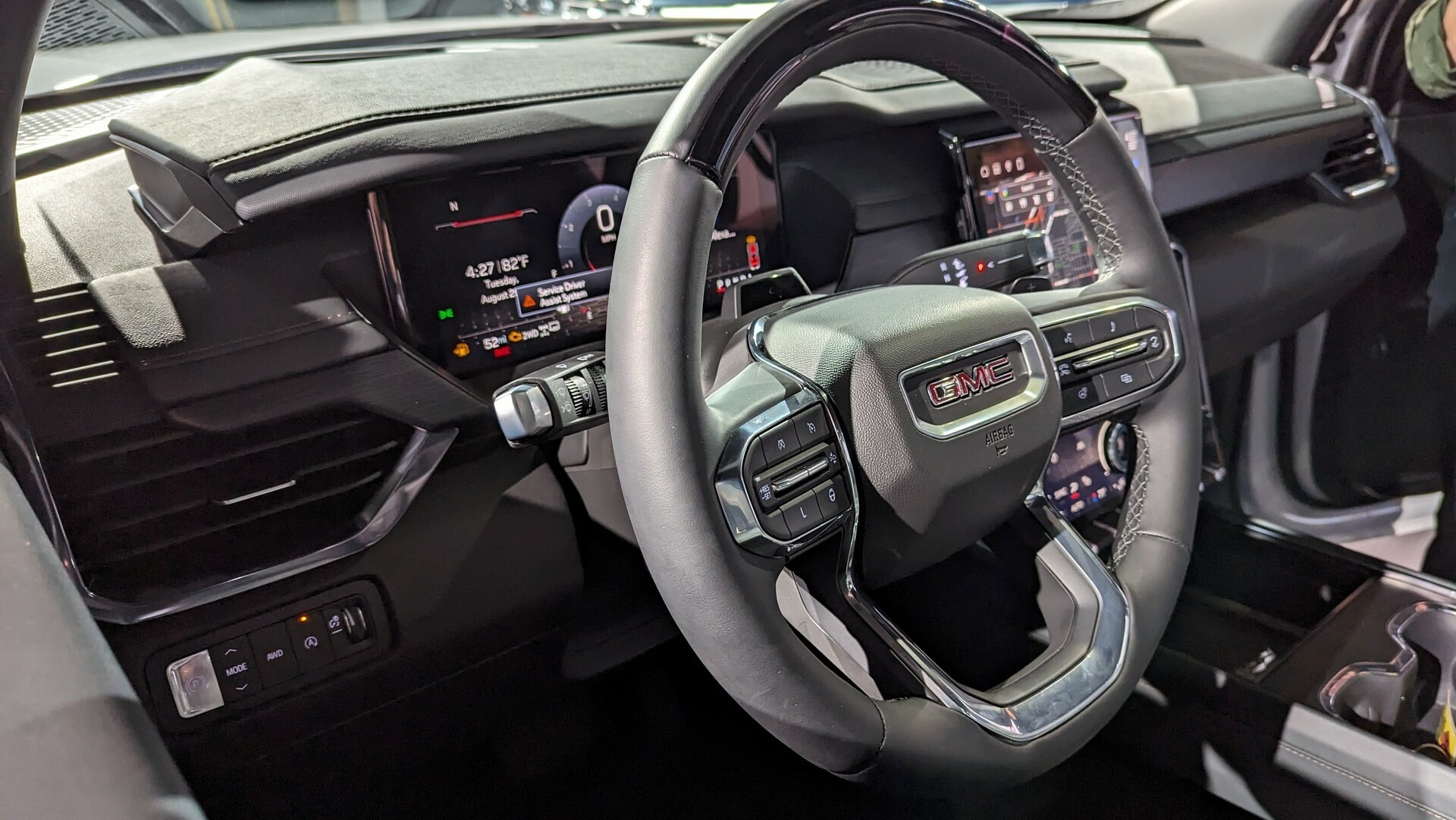 2024 GMC Acadia MG CarScoops 911 1