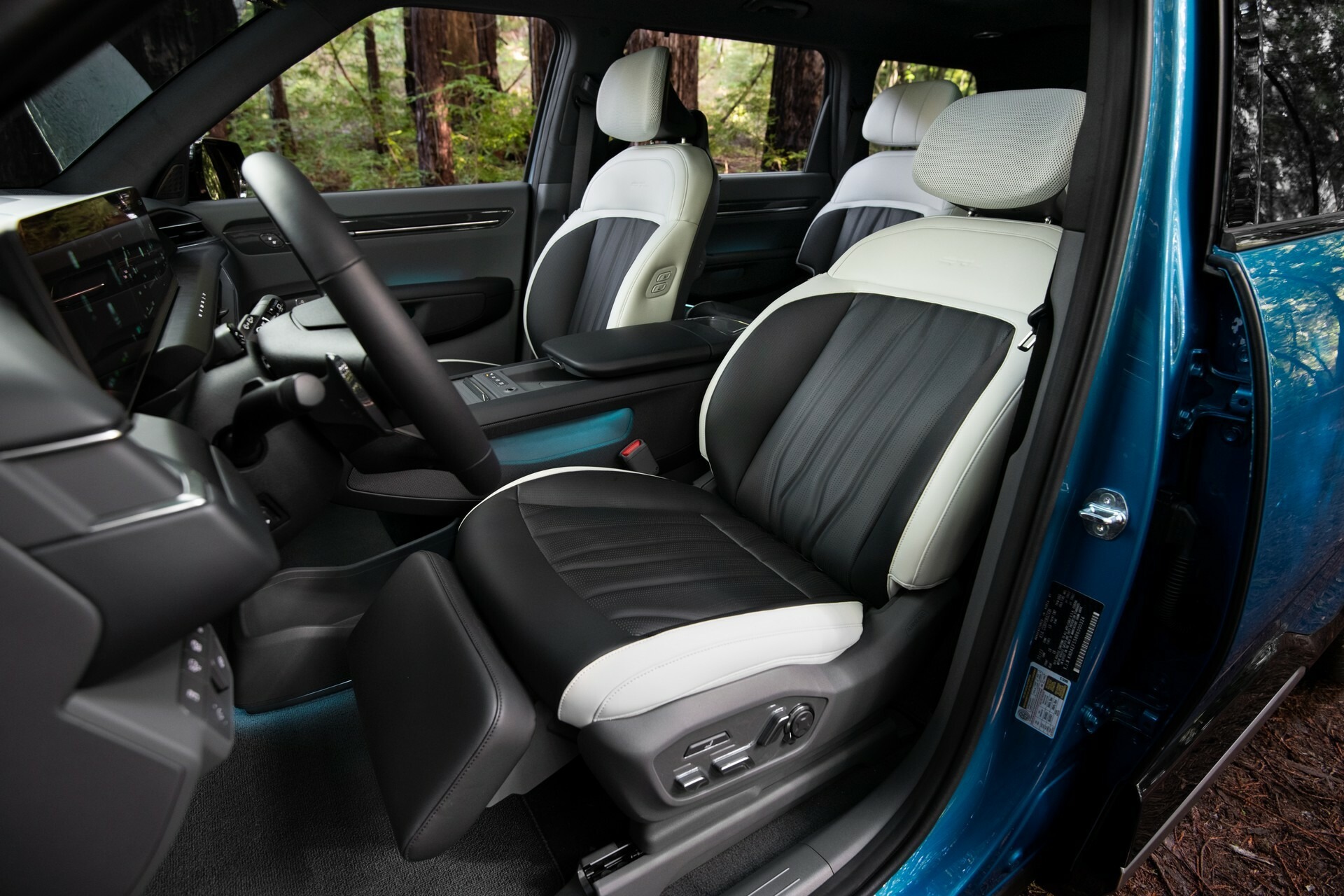2024 Kia EV9 927 21