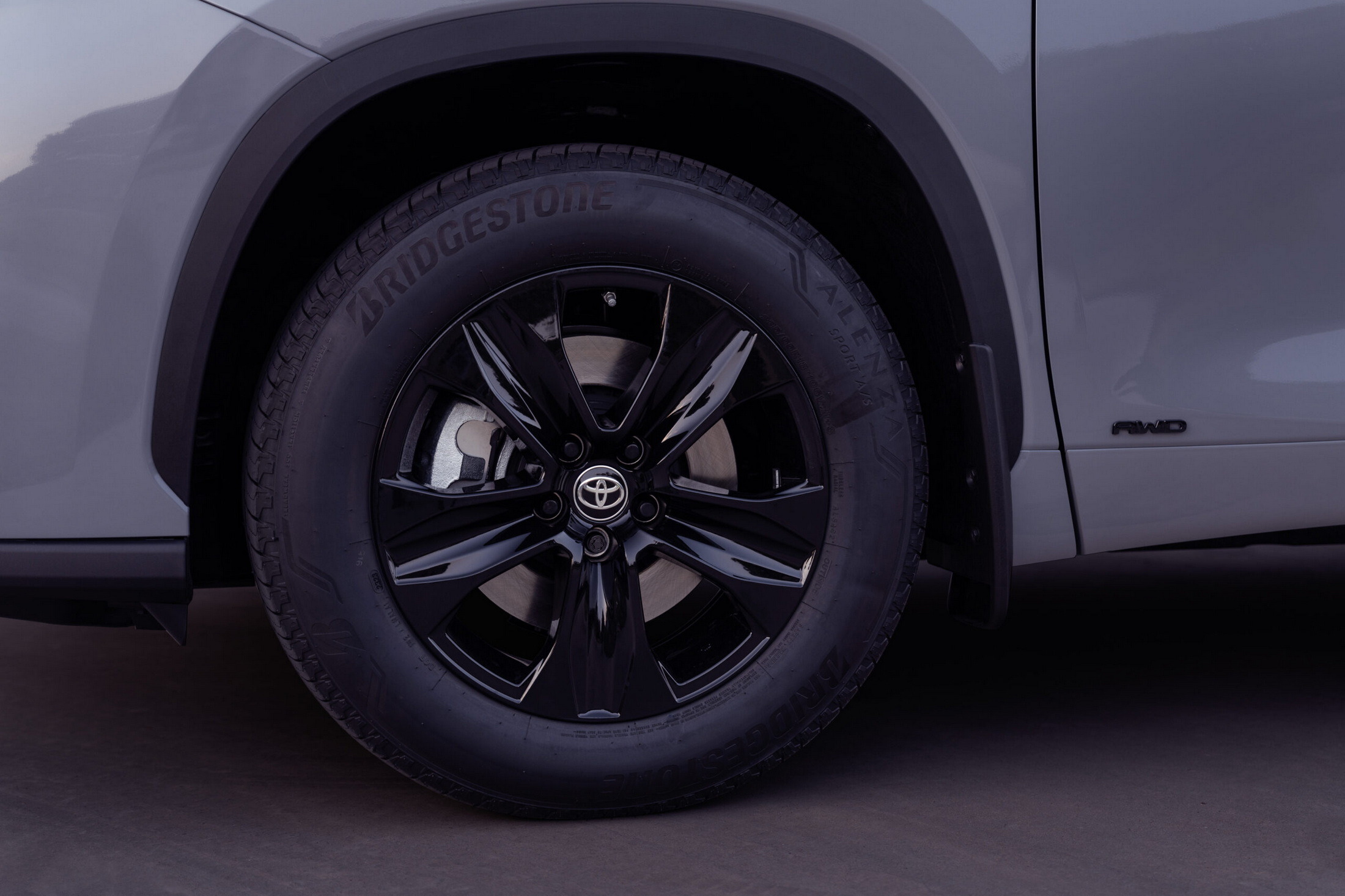 2024 Toyota Highlander Nightshade 7