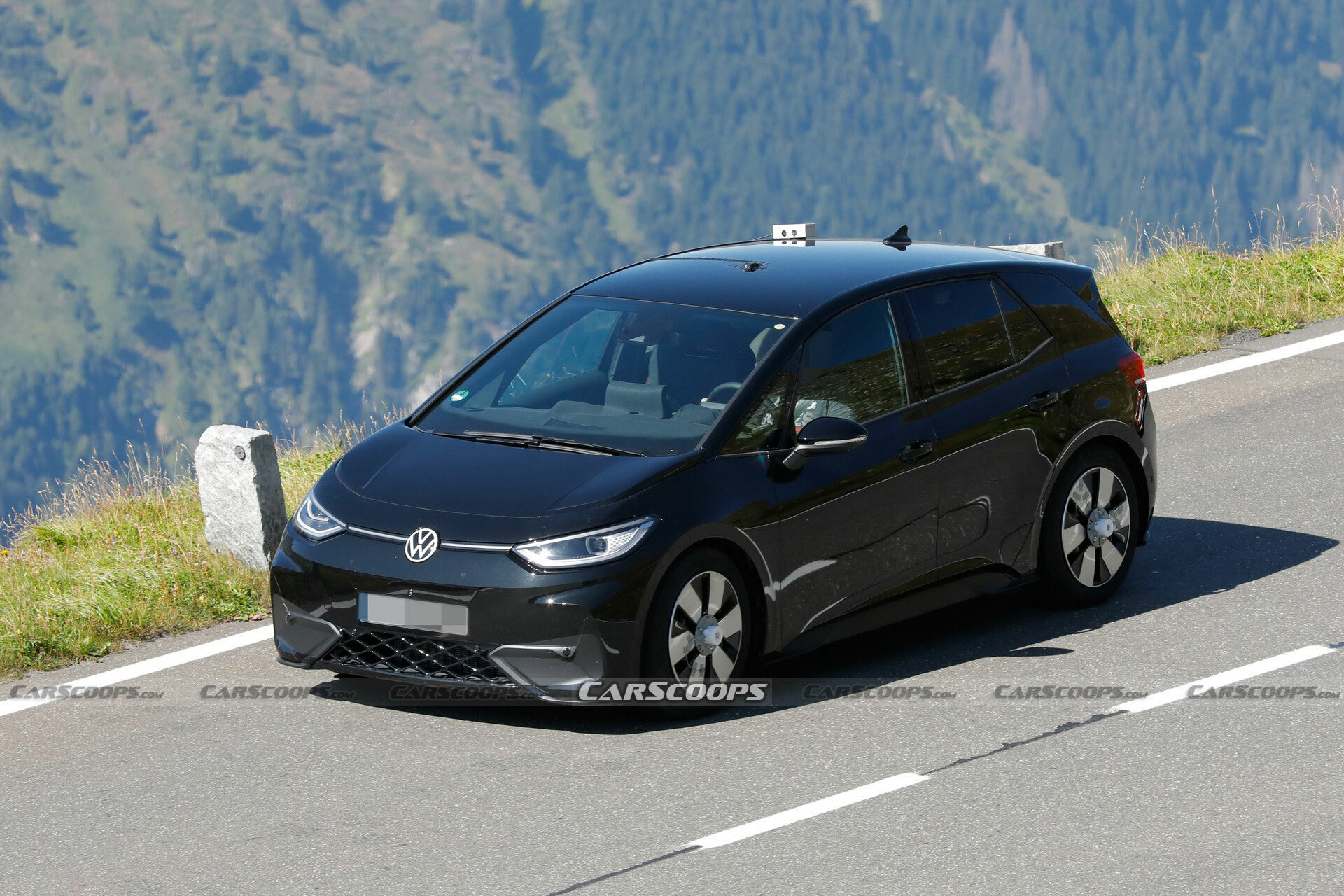 2024 VW ID.3 GTX CarScoops 906 19