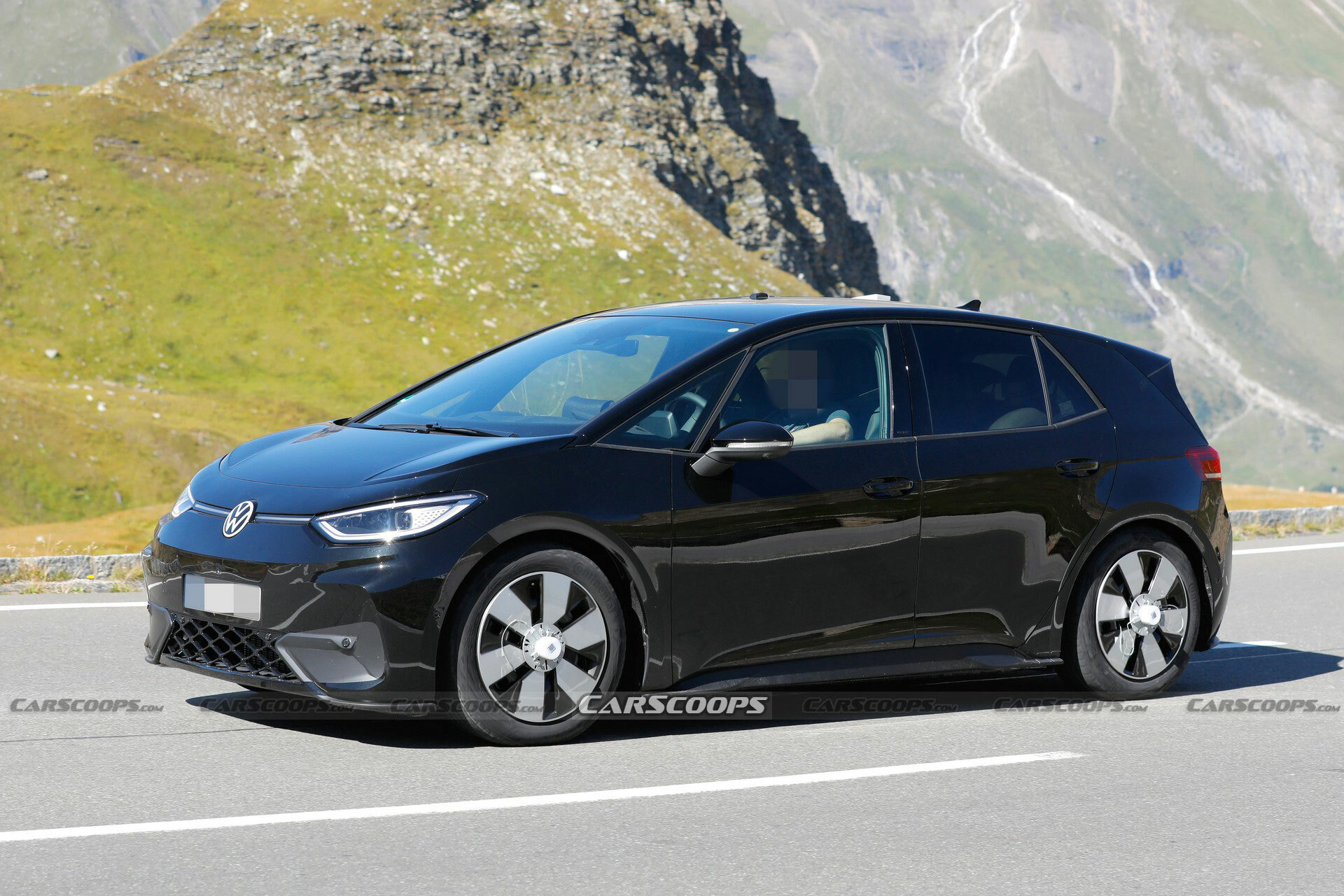 2024 VW ID.3 GTX CarScoops 906 4