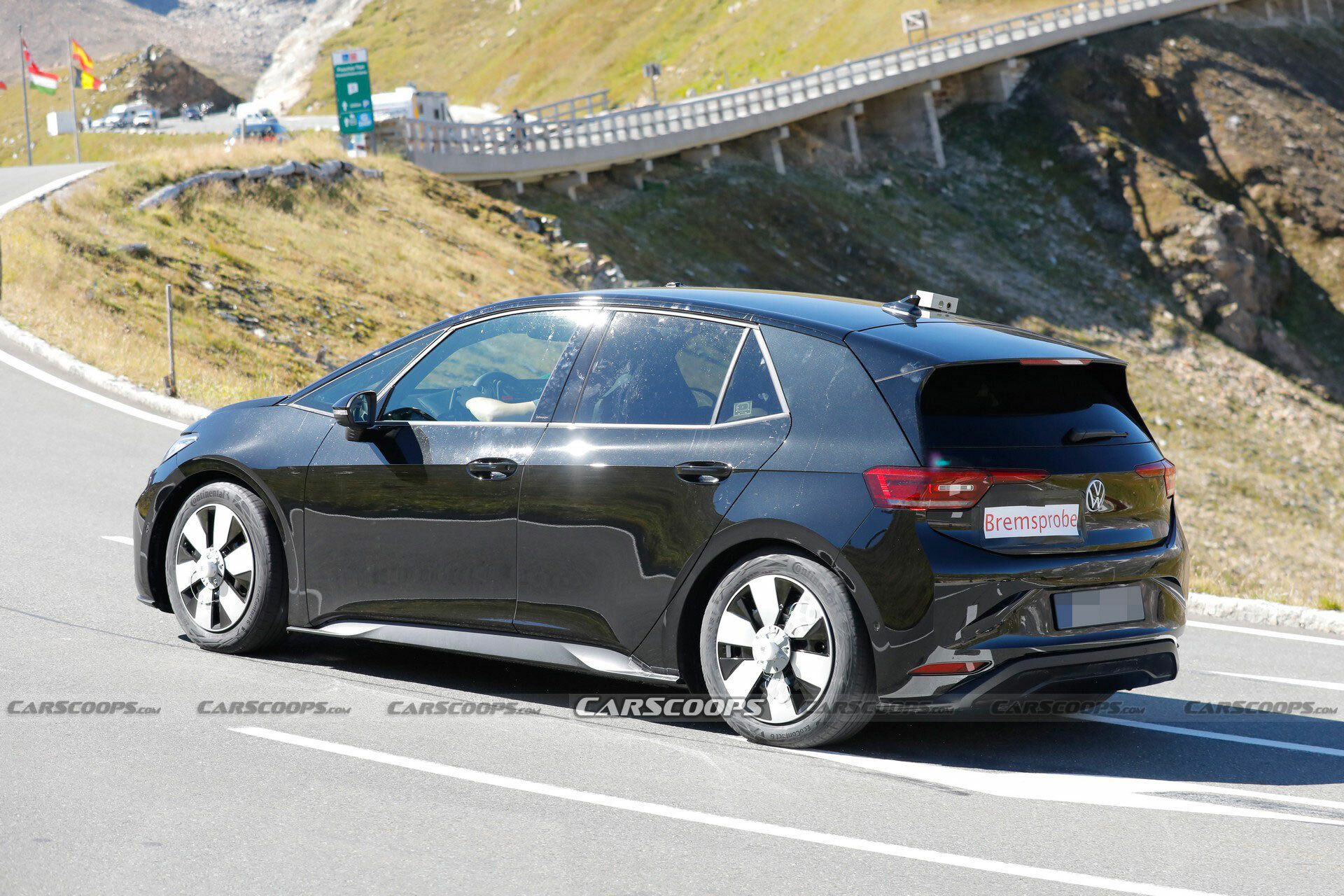 2024 VW ID.3 GTX CarScoops 906 7