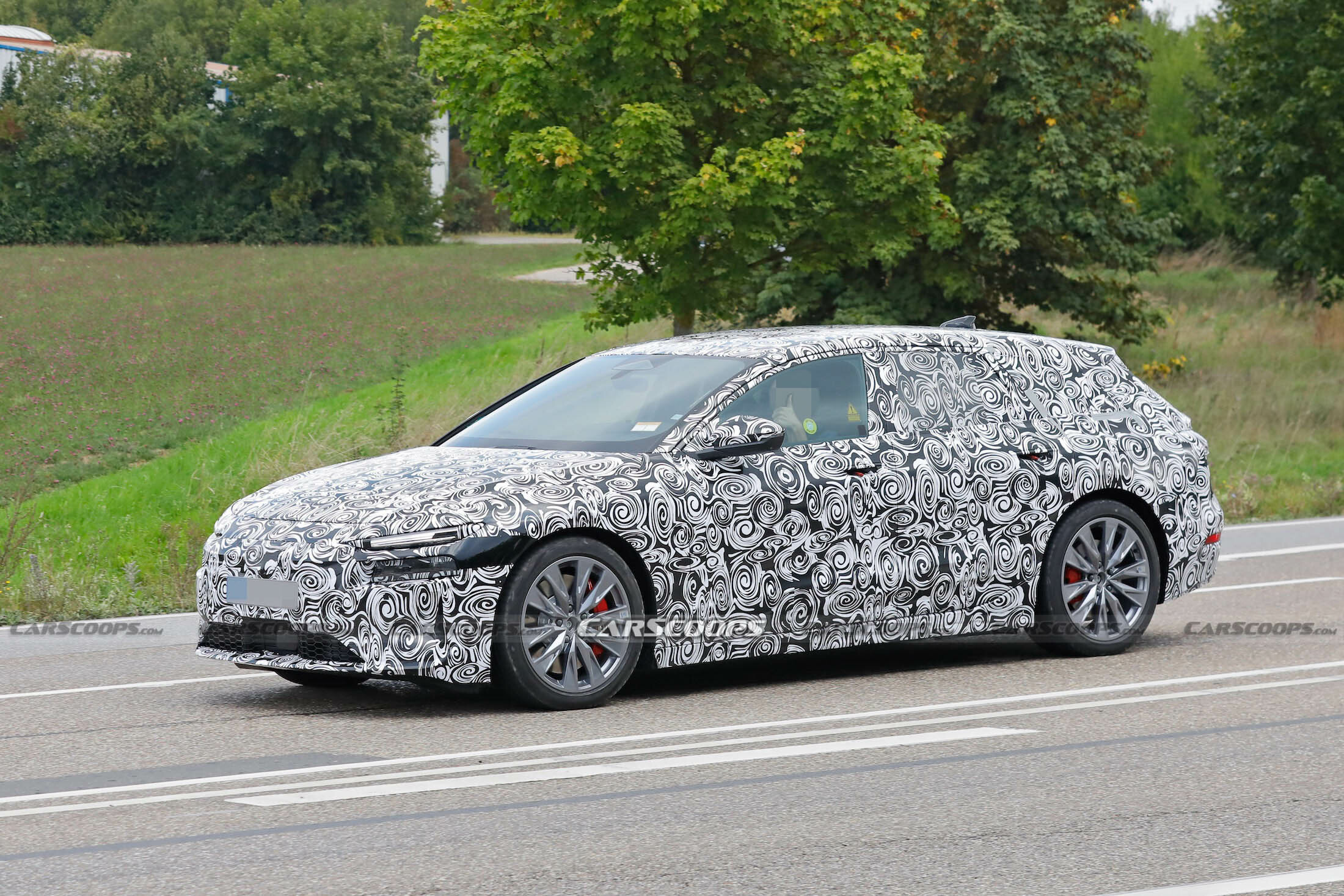 Audi A6 Avant e-tron scpy shots scoop 00004