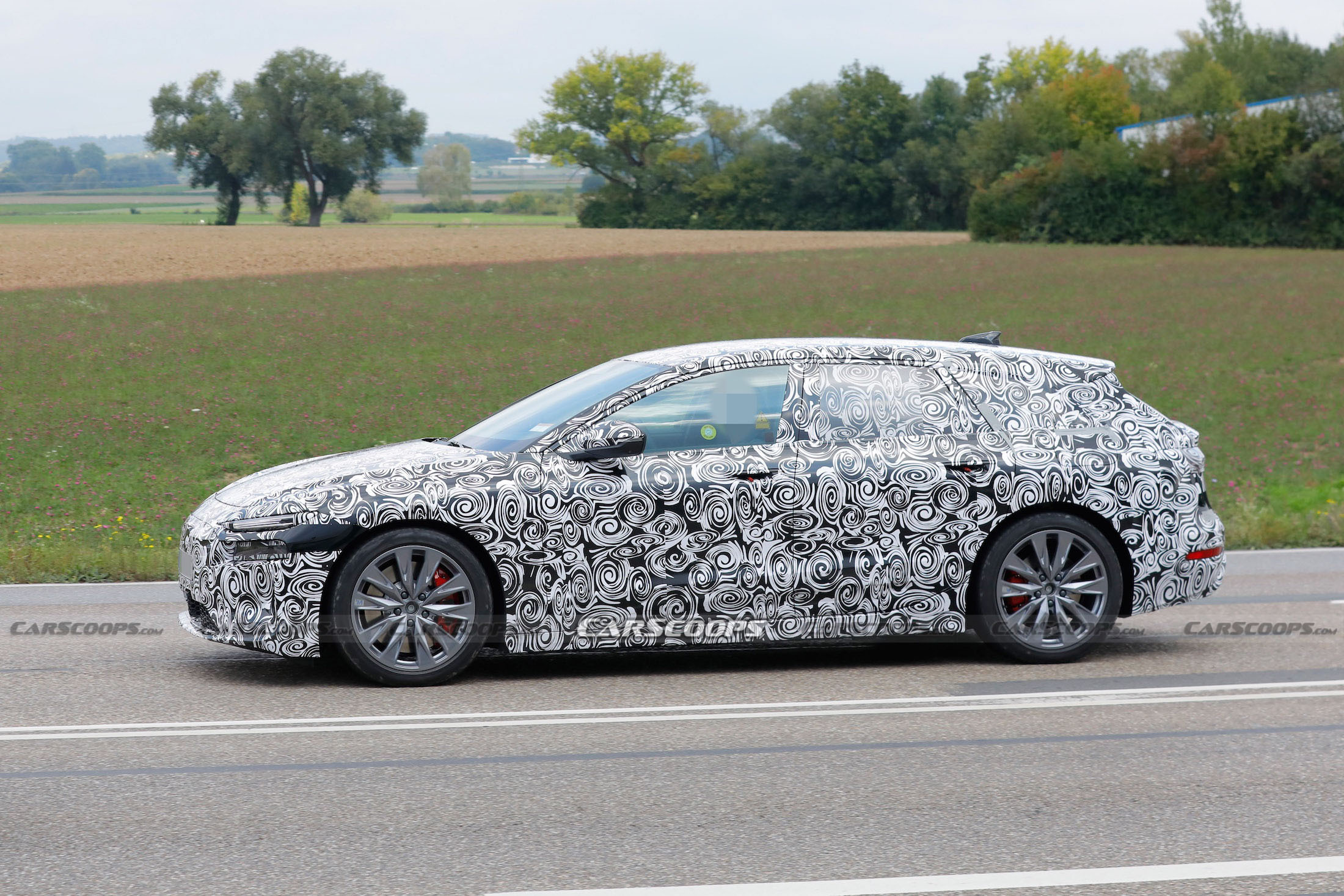 Audi A6 Avant e-tron scpy shots scoop 00006