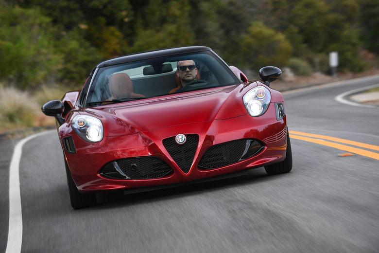 Alfa Romeo 4C Stradale 33 - 1