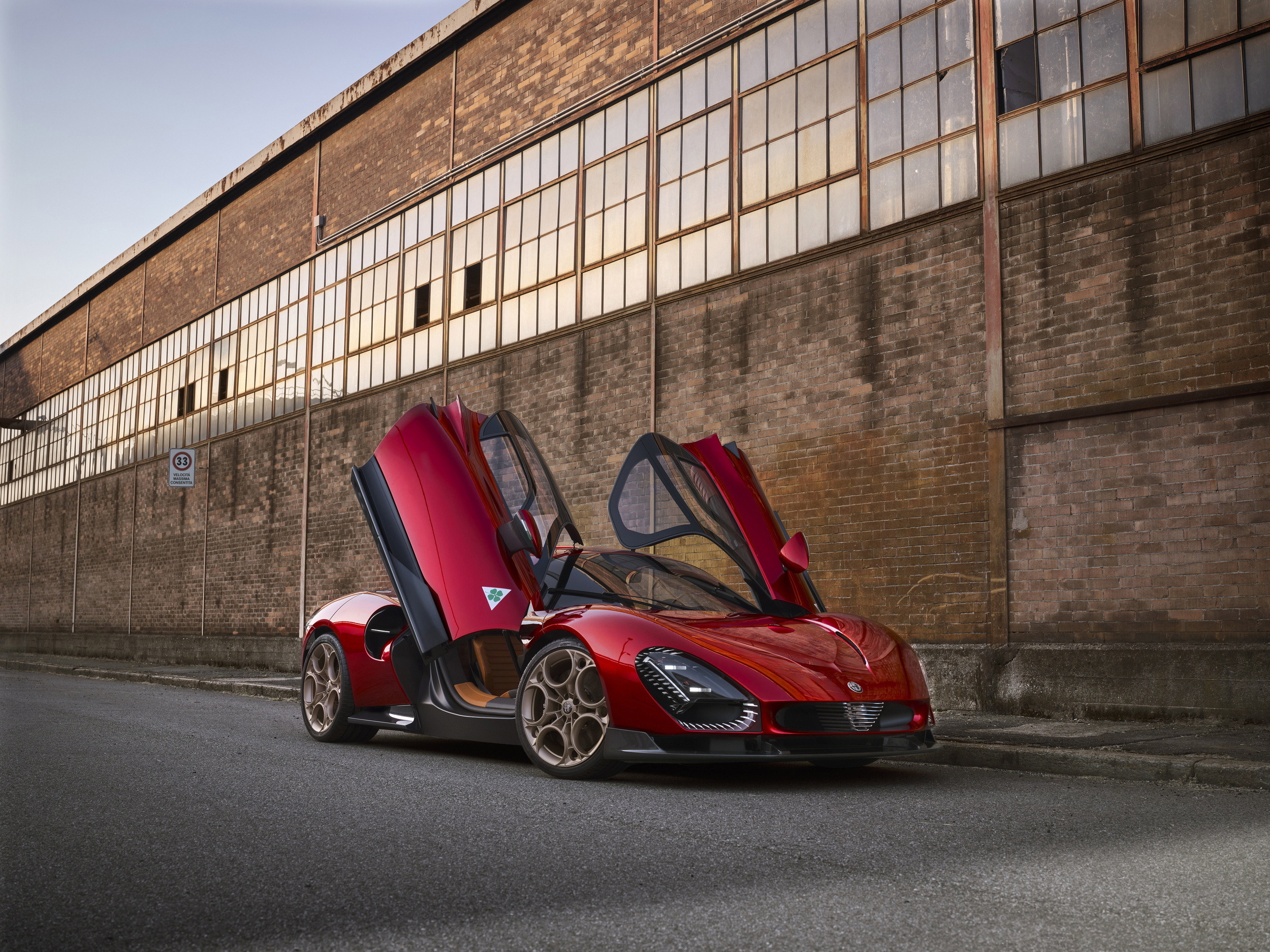 2024 Alfa Romeo 33 Stradale 38
