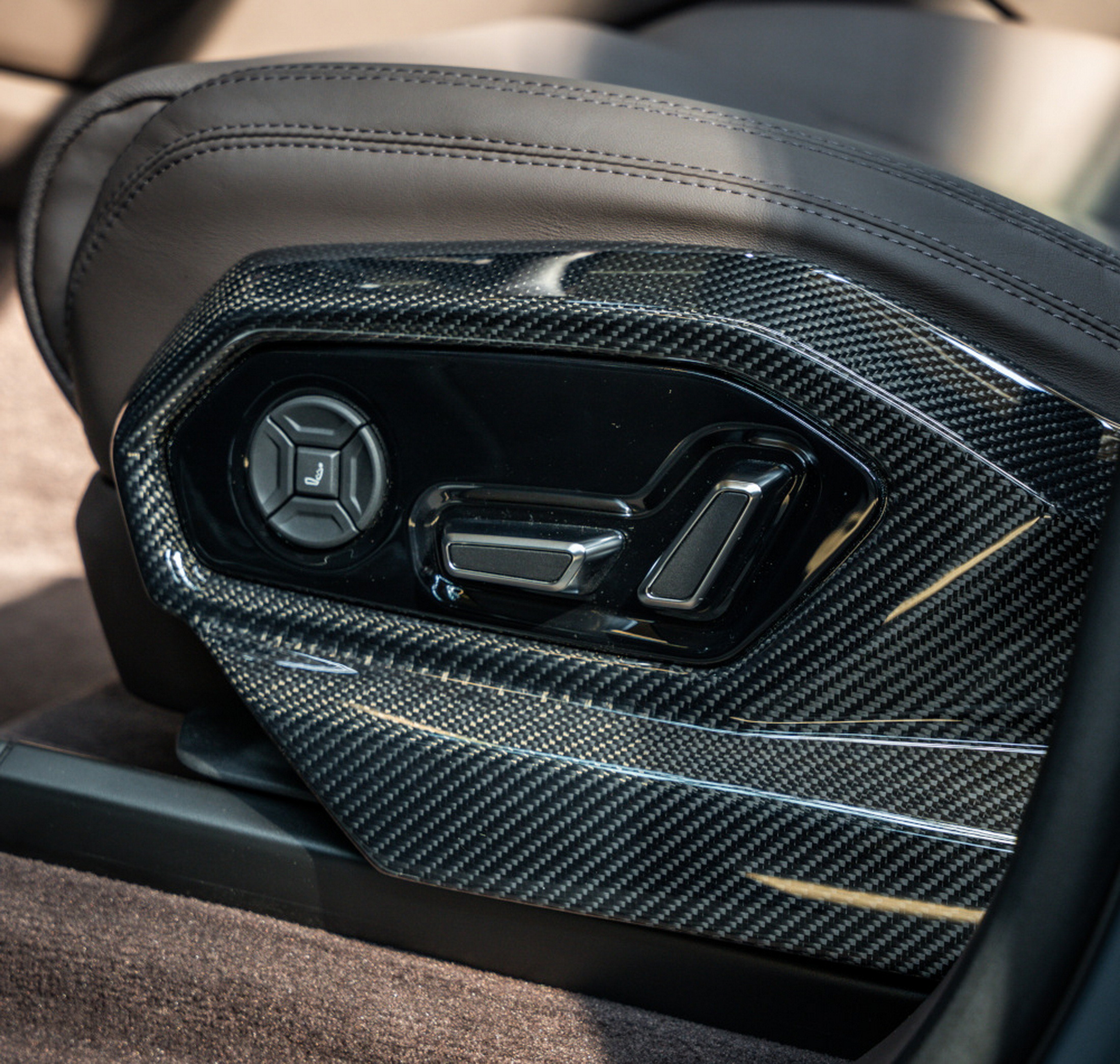 Lamborghini Urus Scatenato - ABT (20)