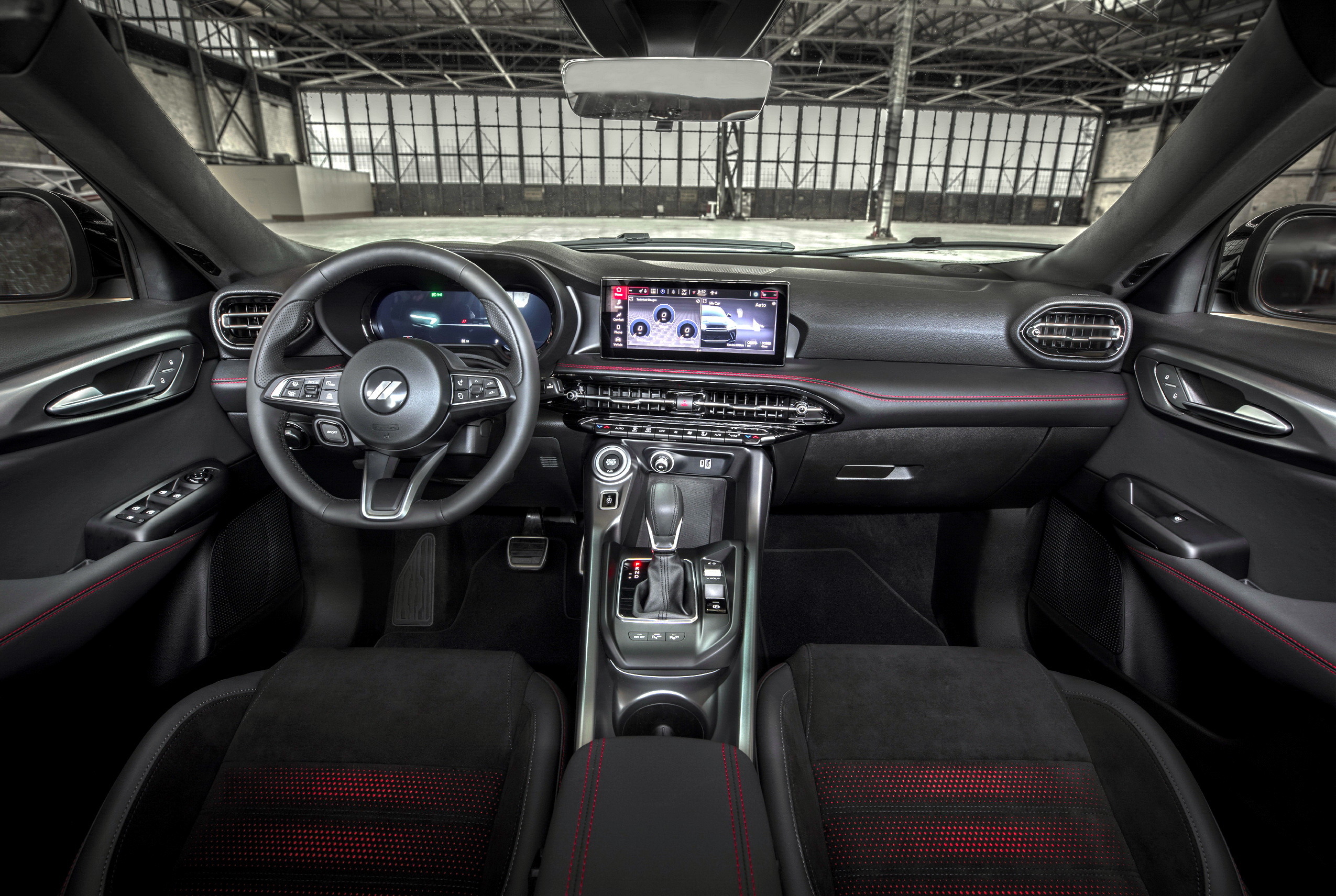 Alfa-Tonale-Dodge-Hornet010