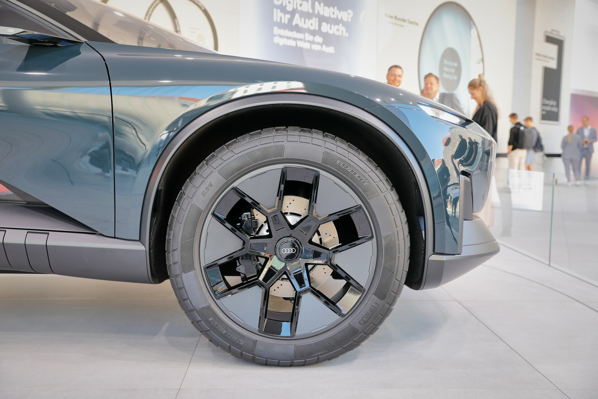 Audi Activesphere Concept CarScoops 905 11