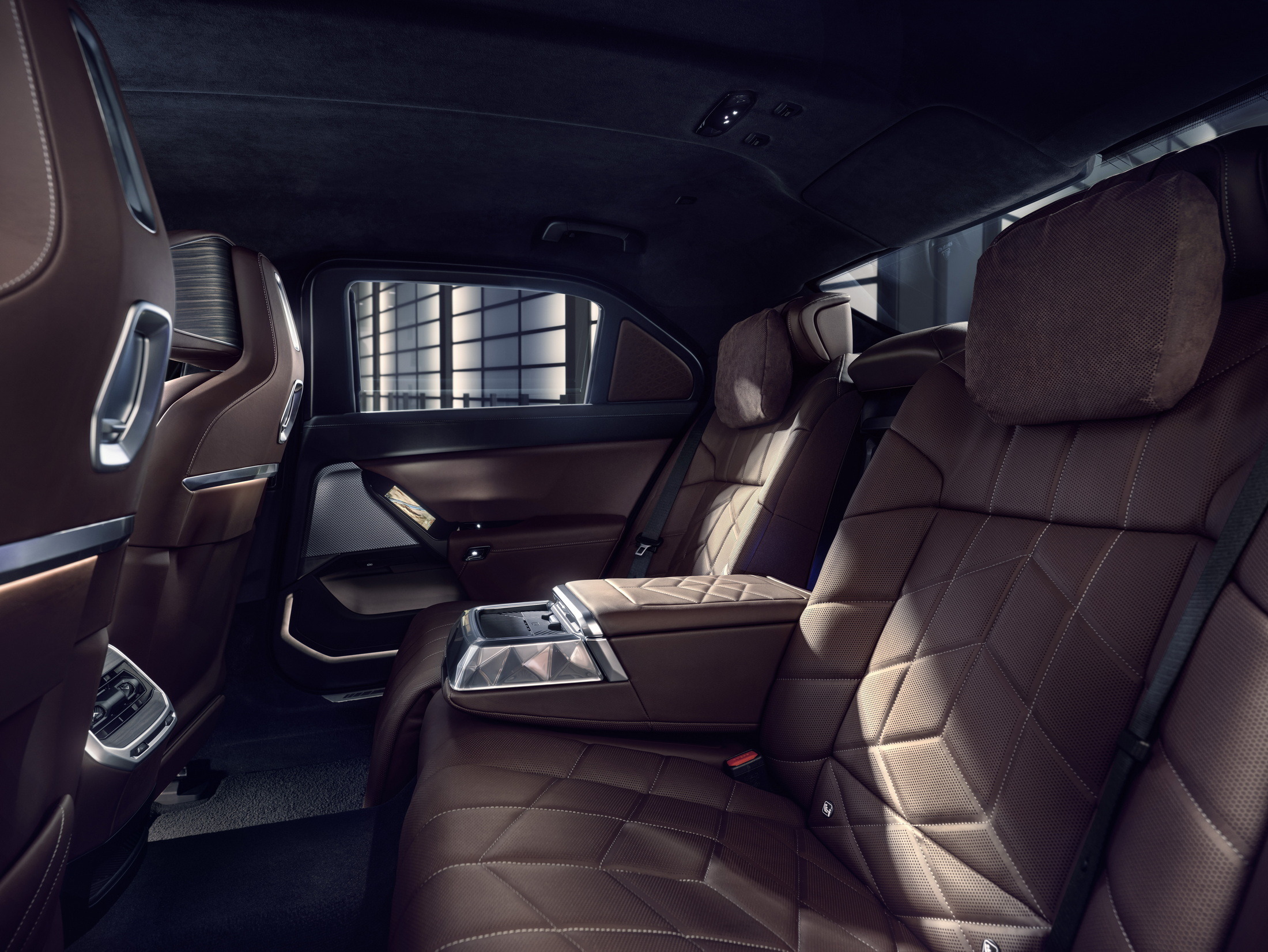 BMW 7 Series Protection (24)