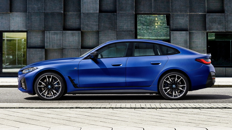 2022 BMW i4