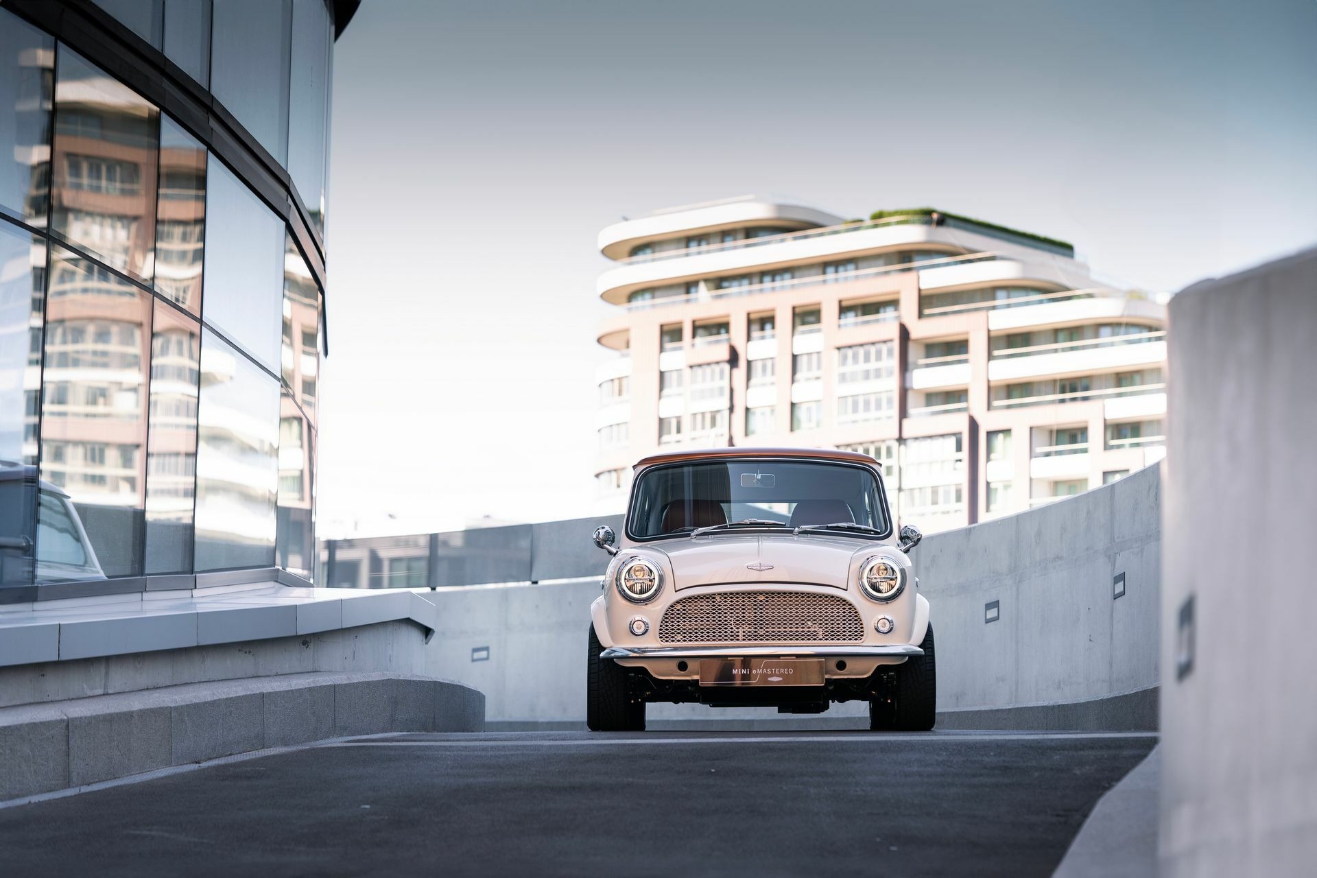 David Brown Automotive Mini eMastered - 15