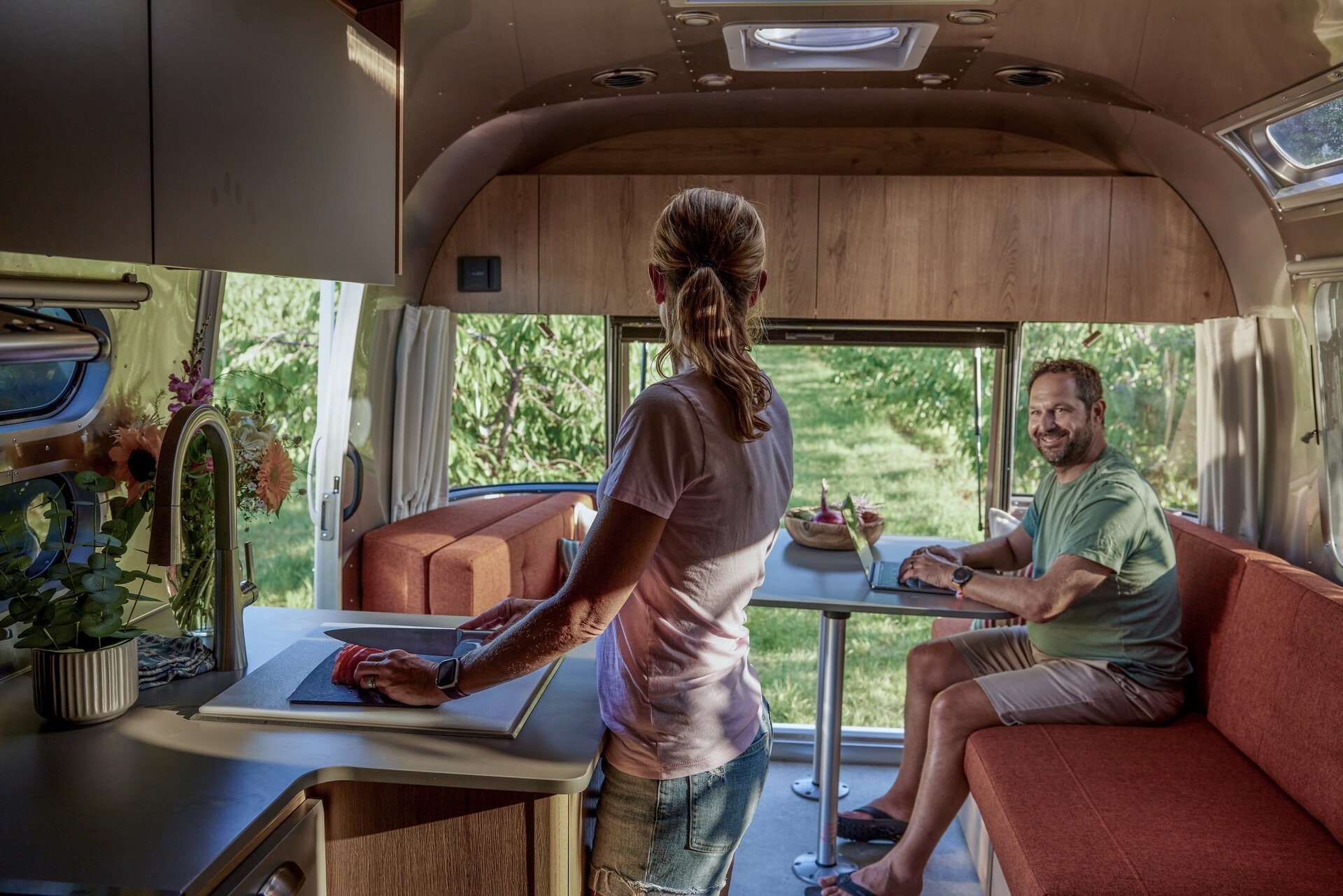 2024 Airstream Trade Wind 909 4