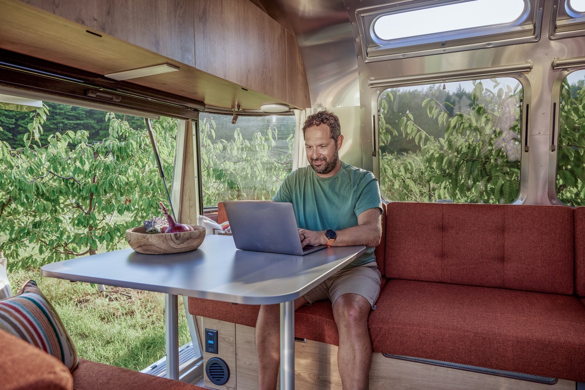2024 Airstream Trade Wind 909 5