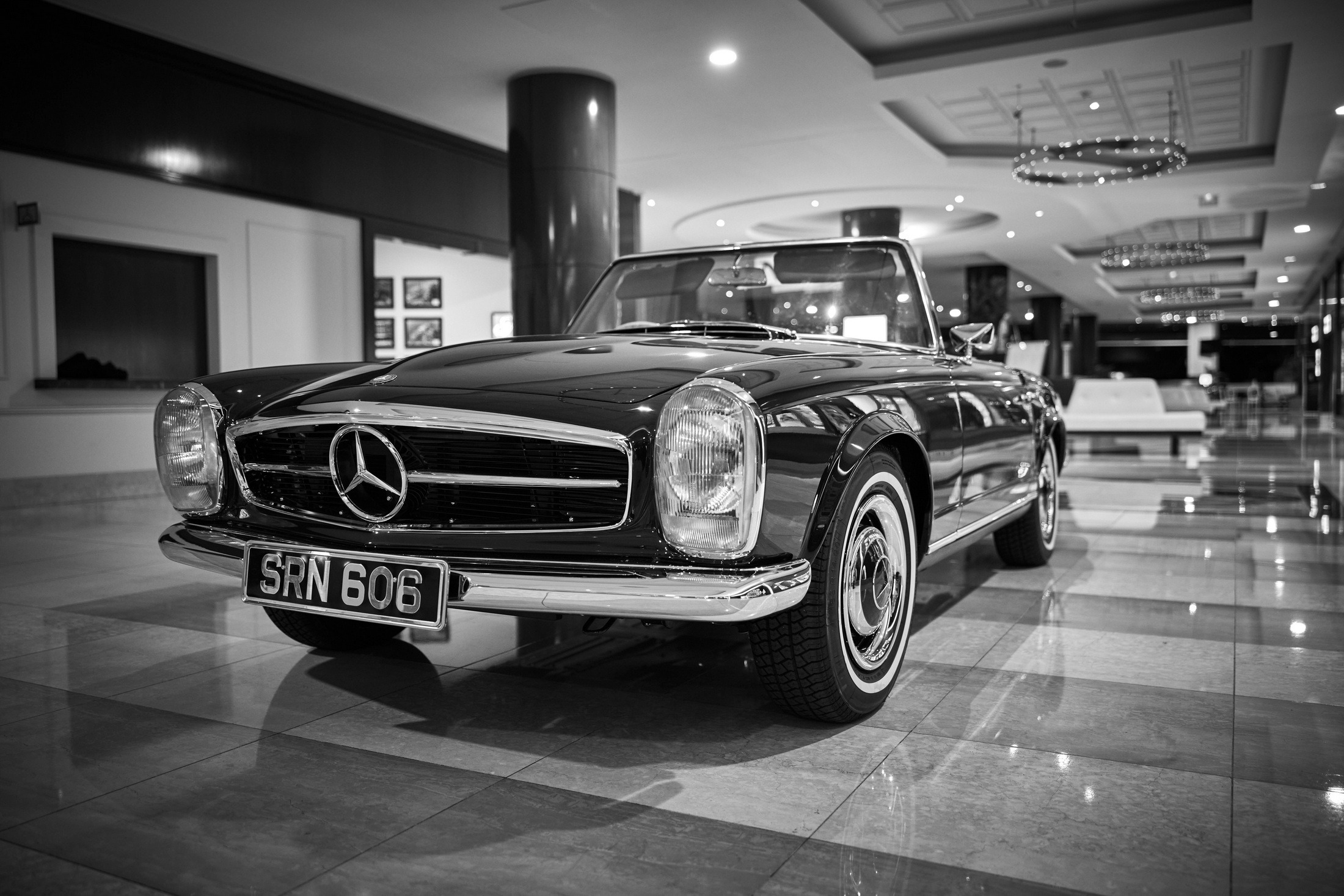 Everrati Mercedes-Benz SL Pagoda (5)