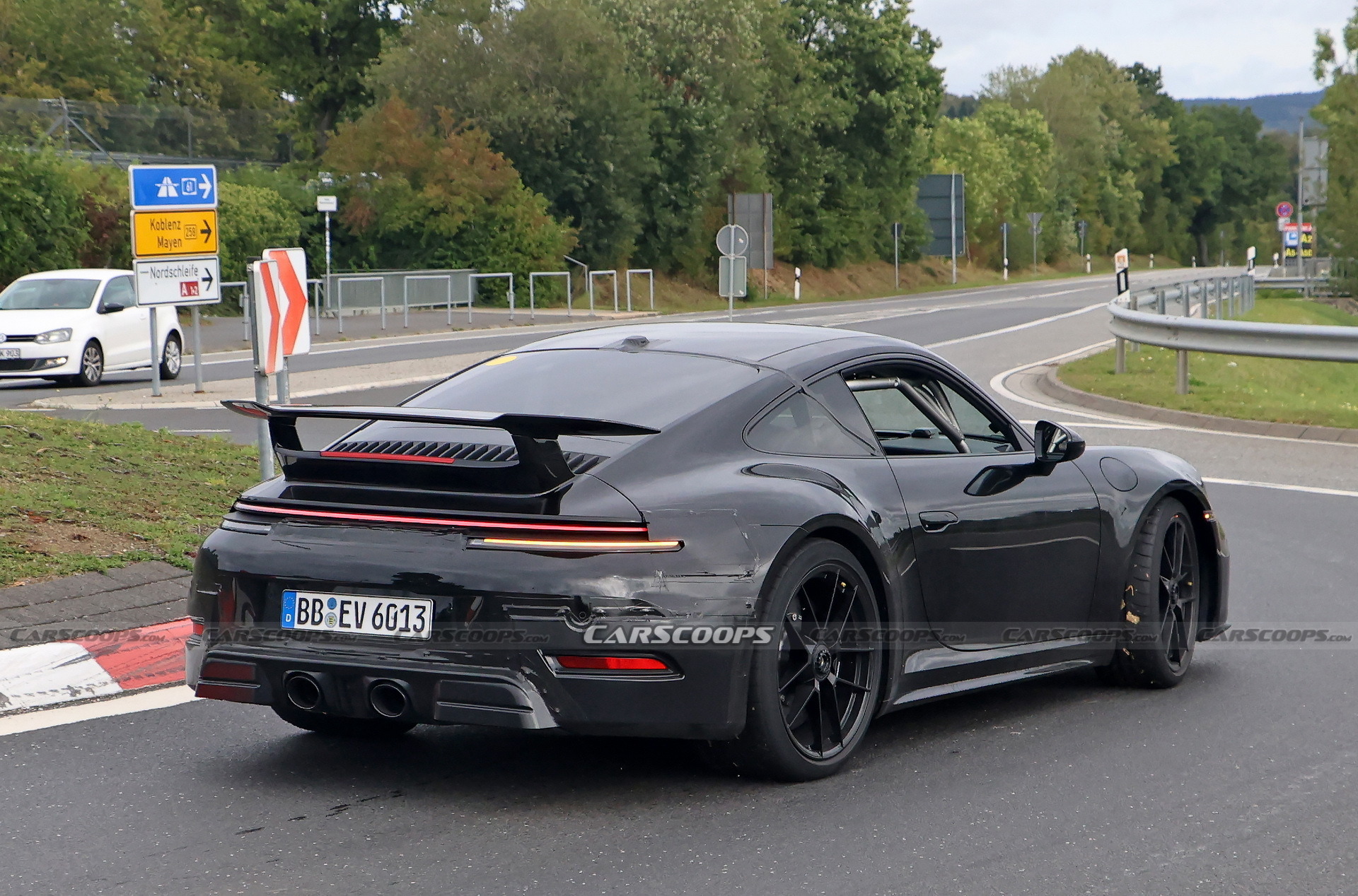 2024 Porsche 911 GTS Aero - 13
