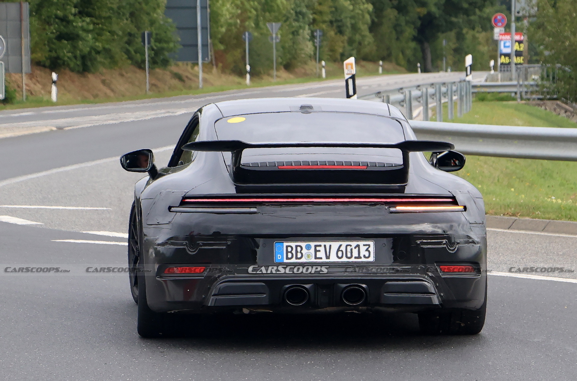 2024 Porsche 911 GTS Aero - 16