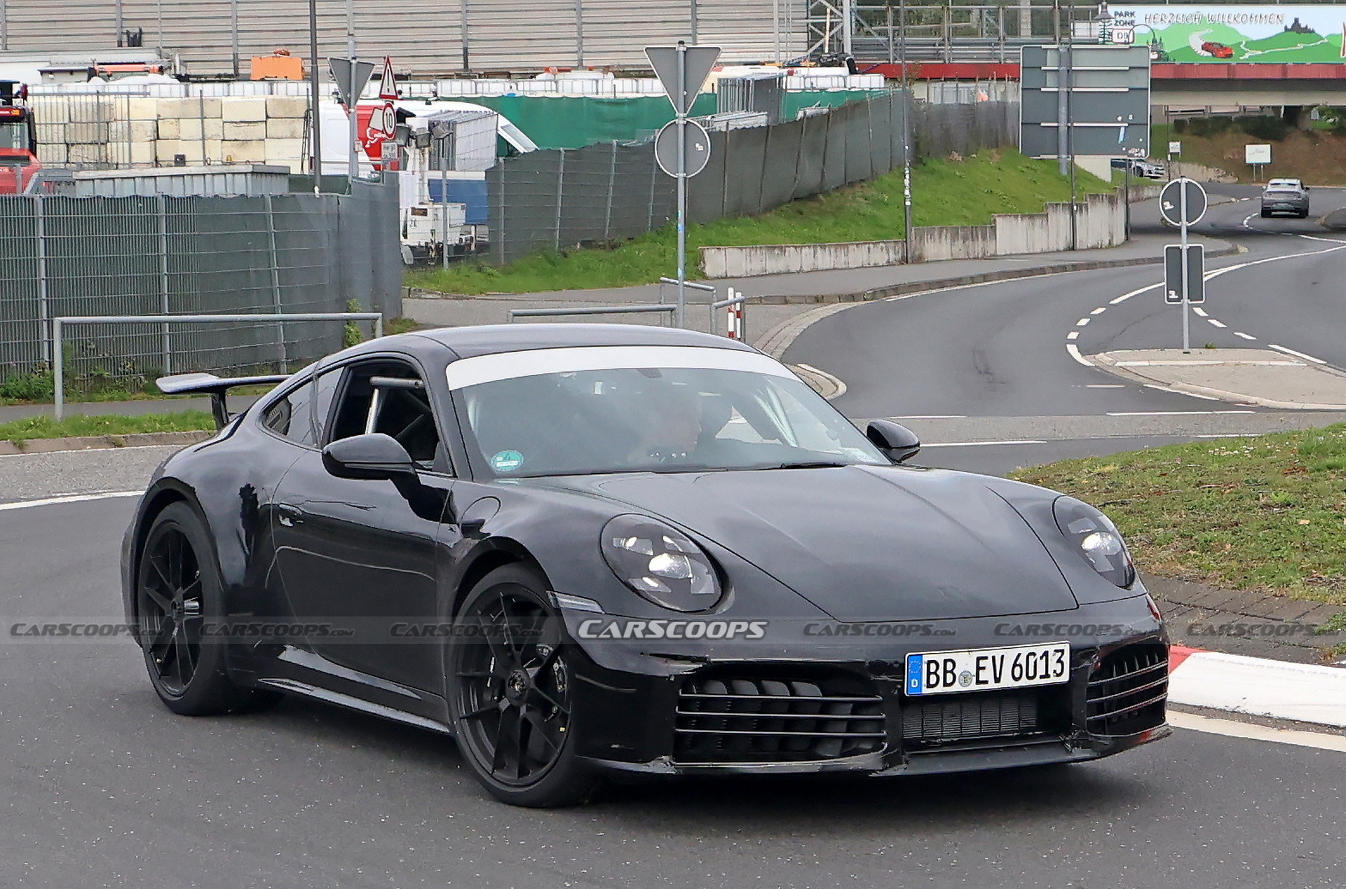 2024 Porsche 911 GTS Aero - 8