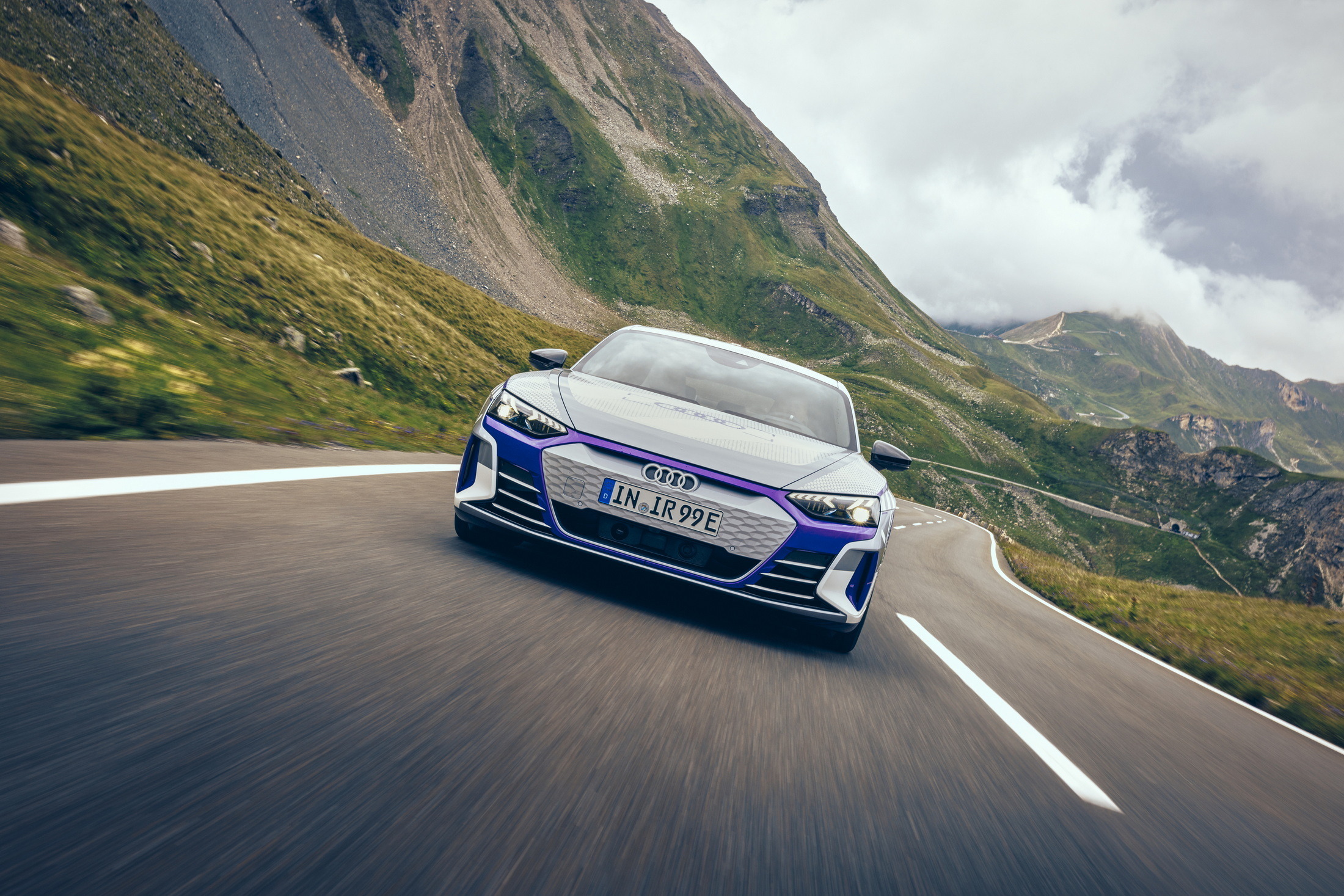 Audi RS e-tron GT Ice Race Edition (2)