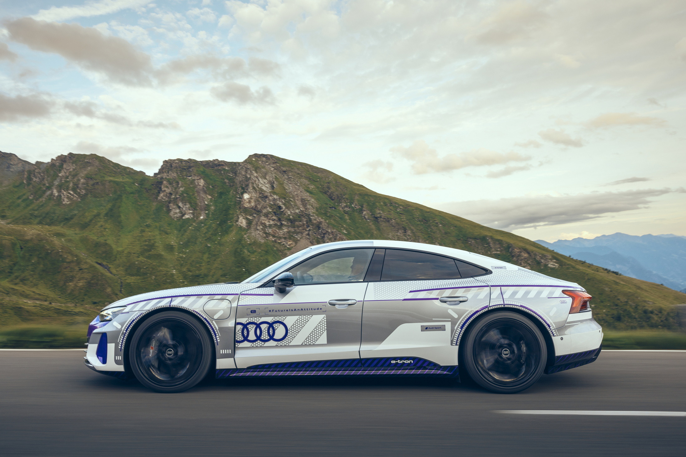 Audi RS e-tron GT Ice Race Edition (4)