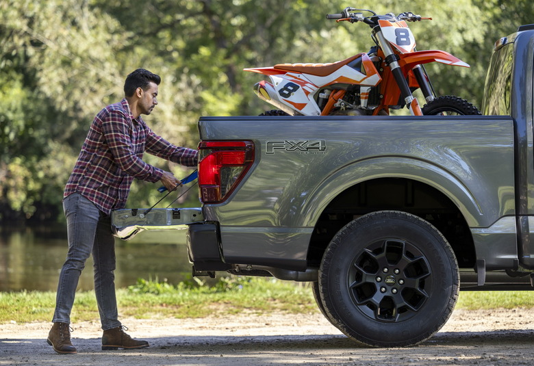 2024 Ford F-150 STX 9
