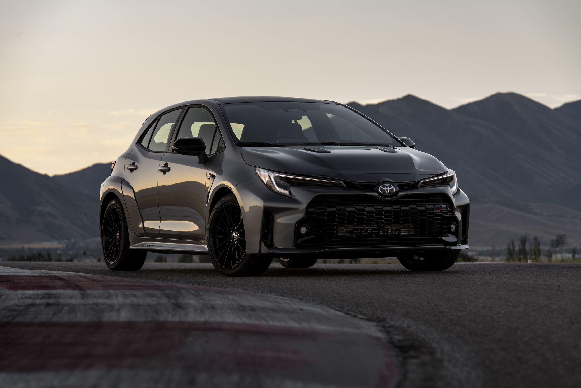 2023 Toyota GR Corolla 10
