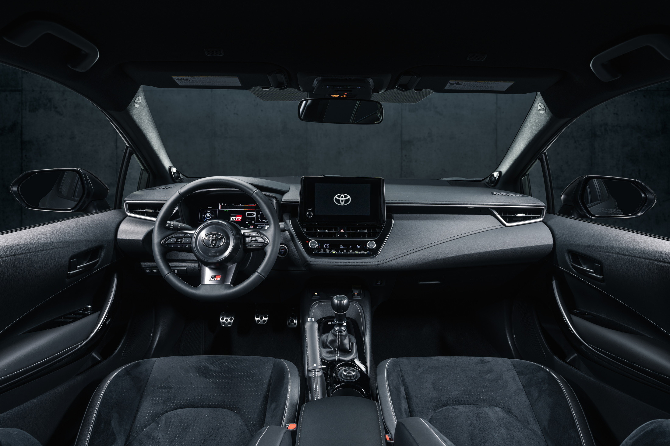 2023 Toyota GR Corolla 4