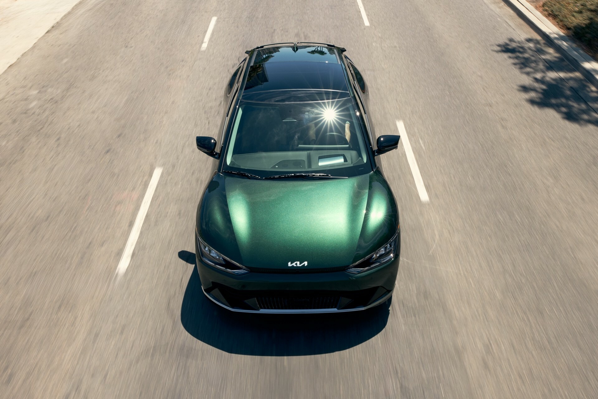 2023 Kia EV6 North American Utility Vehicle of the Year Limited Edition 818 4