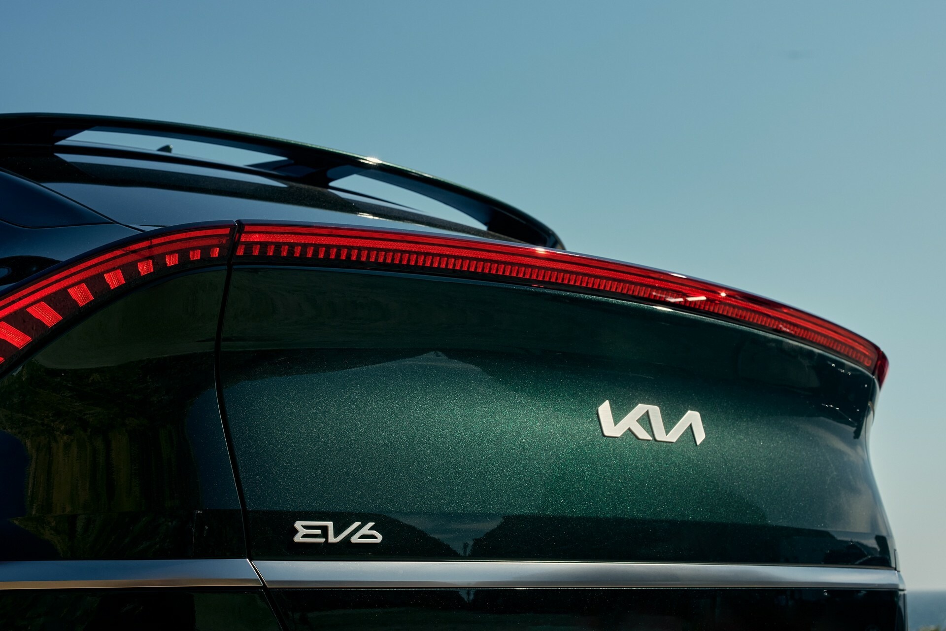 2023 Kia EV6 North American Utility Vehicle of the Year Limited Edition 818 8