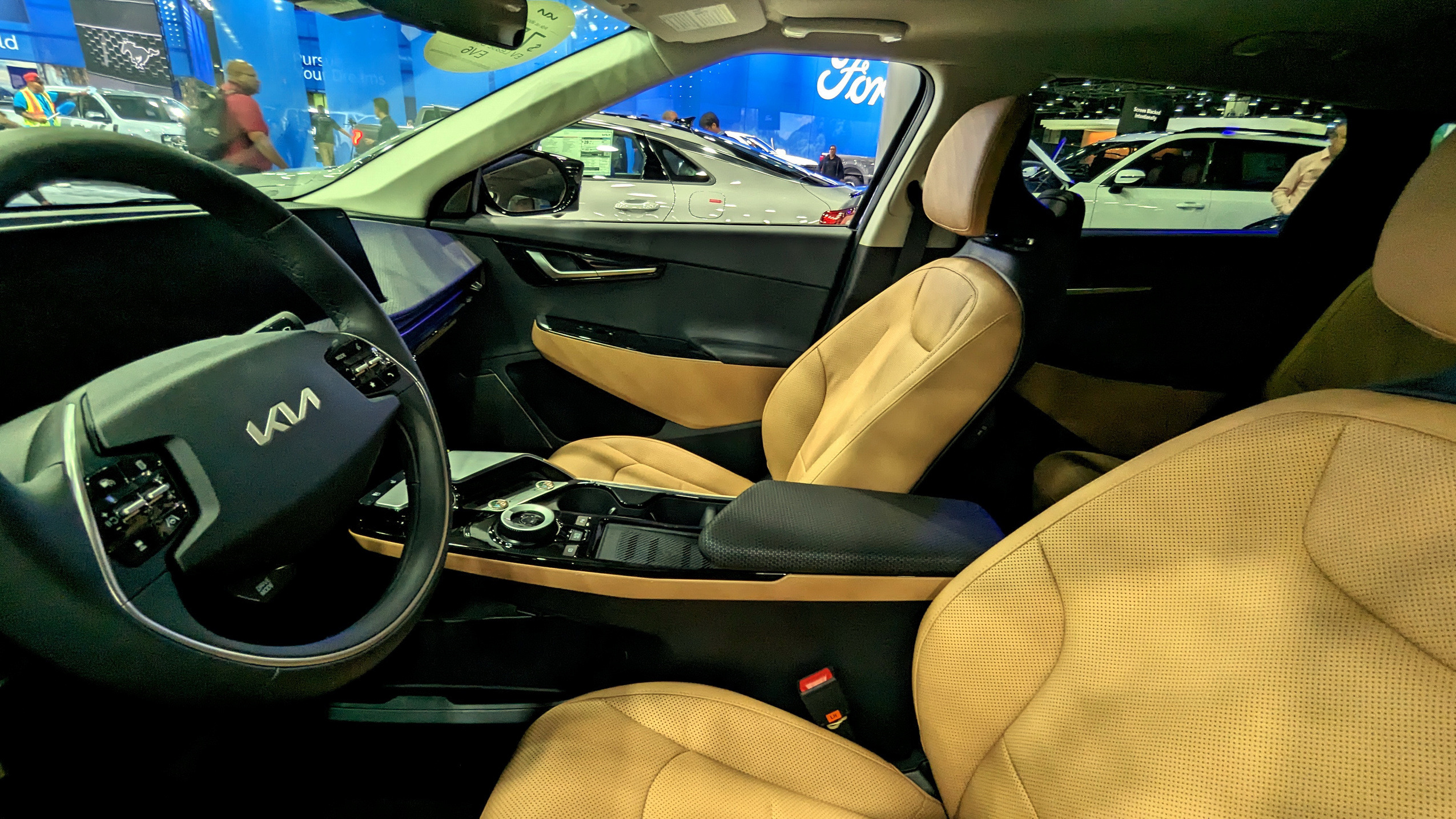 2024 Kia EV6 NACTOY 6