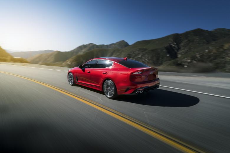2020 Kia Stinger 2