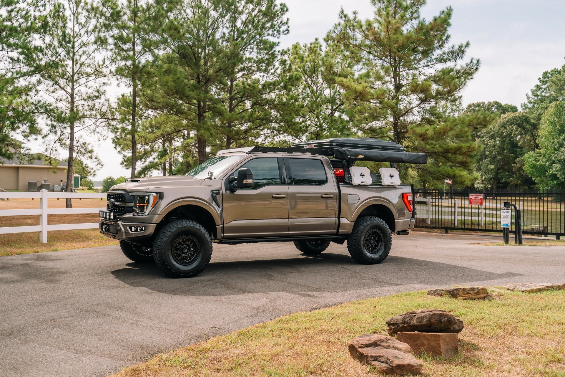 PaxPower Ford F-150 Overland - 3