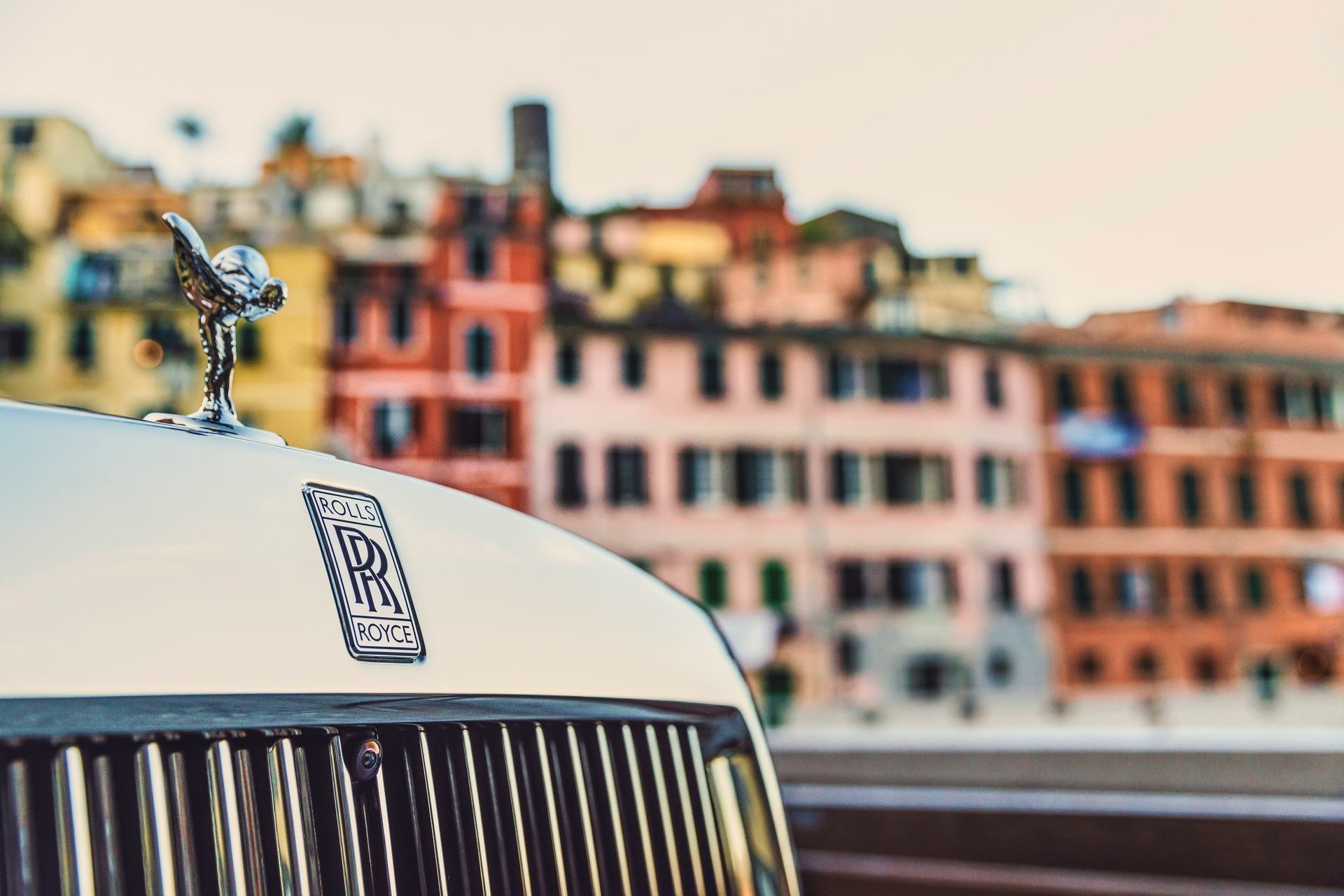 Rolls Royce Phantom Cinque Terre - 1