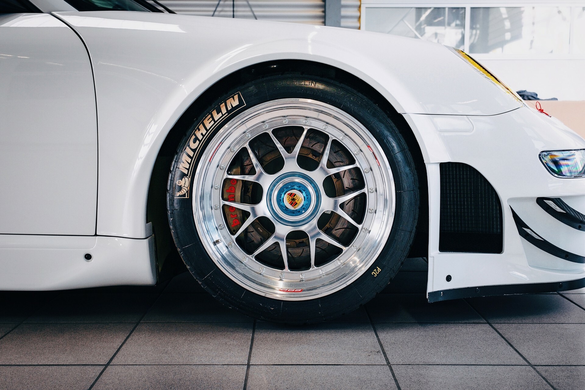2008 Porsche 911 GT3 RSR - 15