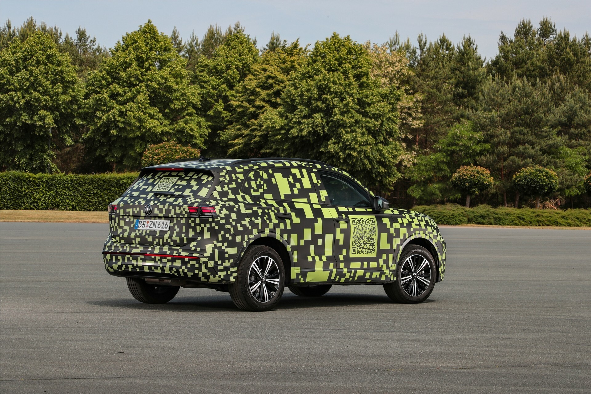 2024 VW Tiguan Europe 915 6