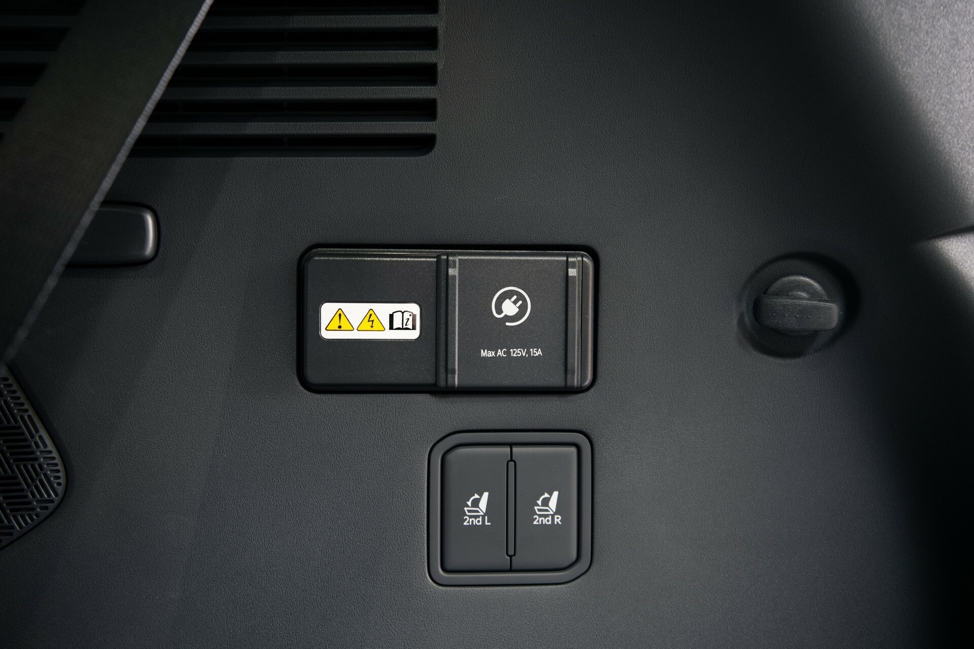 2024 Kia EV9 927 17