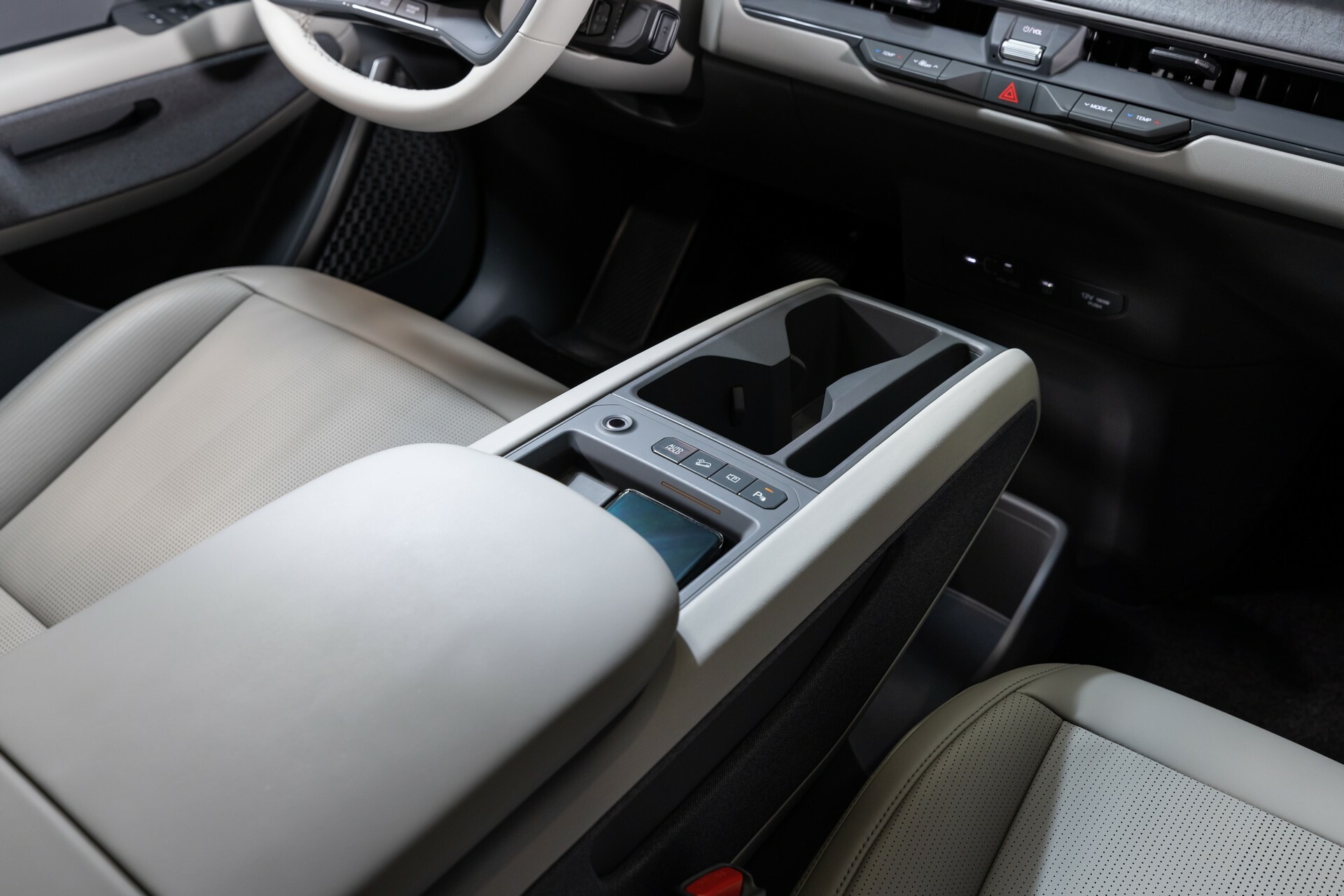 2024 Kia EV9 927 4