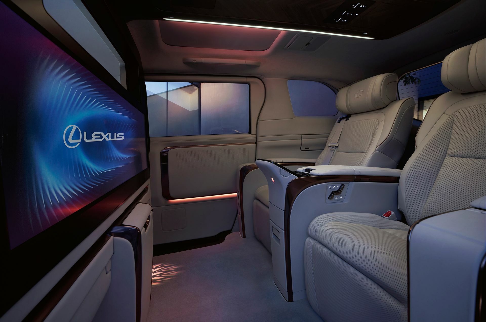 2024 Lexus LM - 138